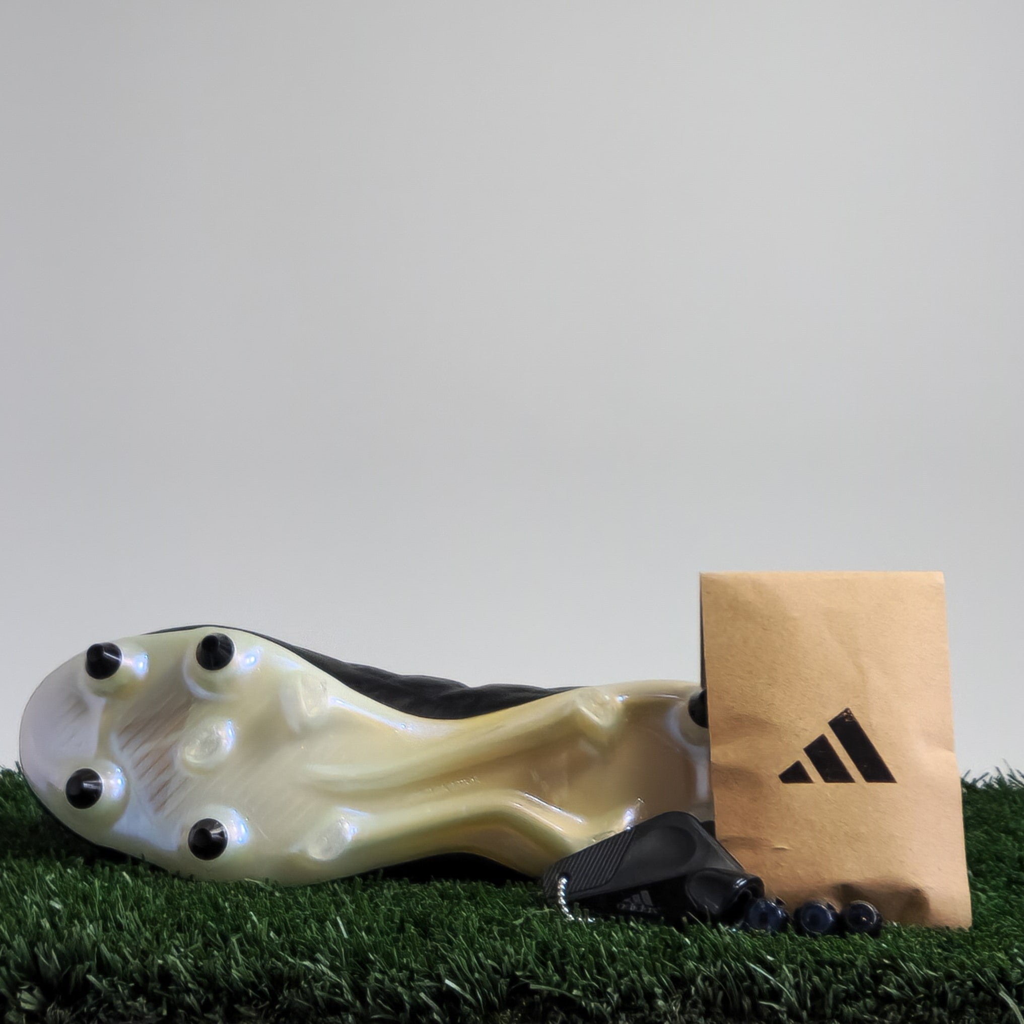 Adidas Copa Pure.1 SG- HP9811