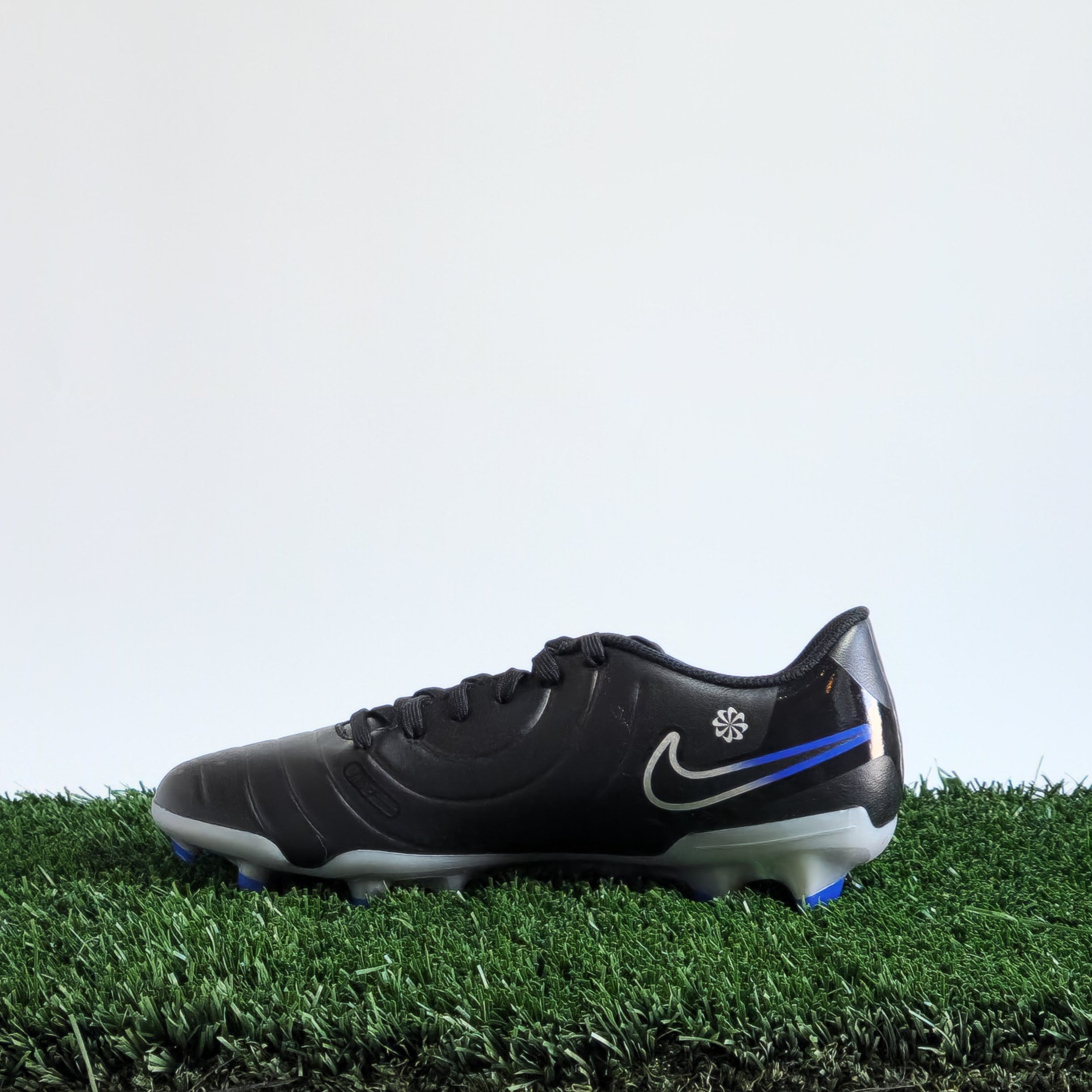 Nike Legend 10 Club FG/MG - DV4344-040