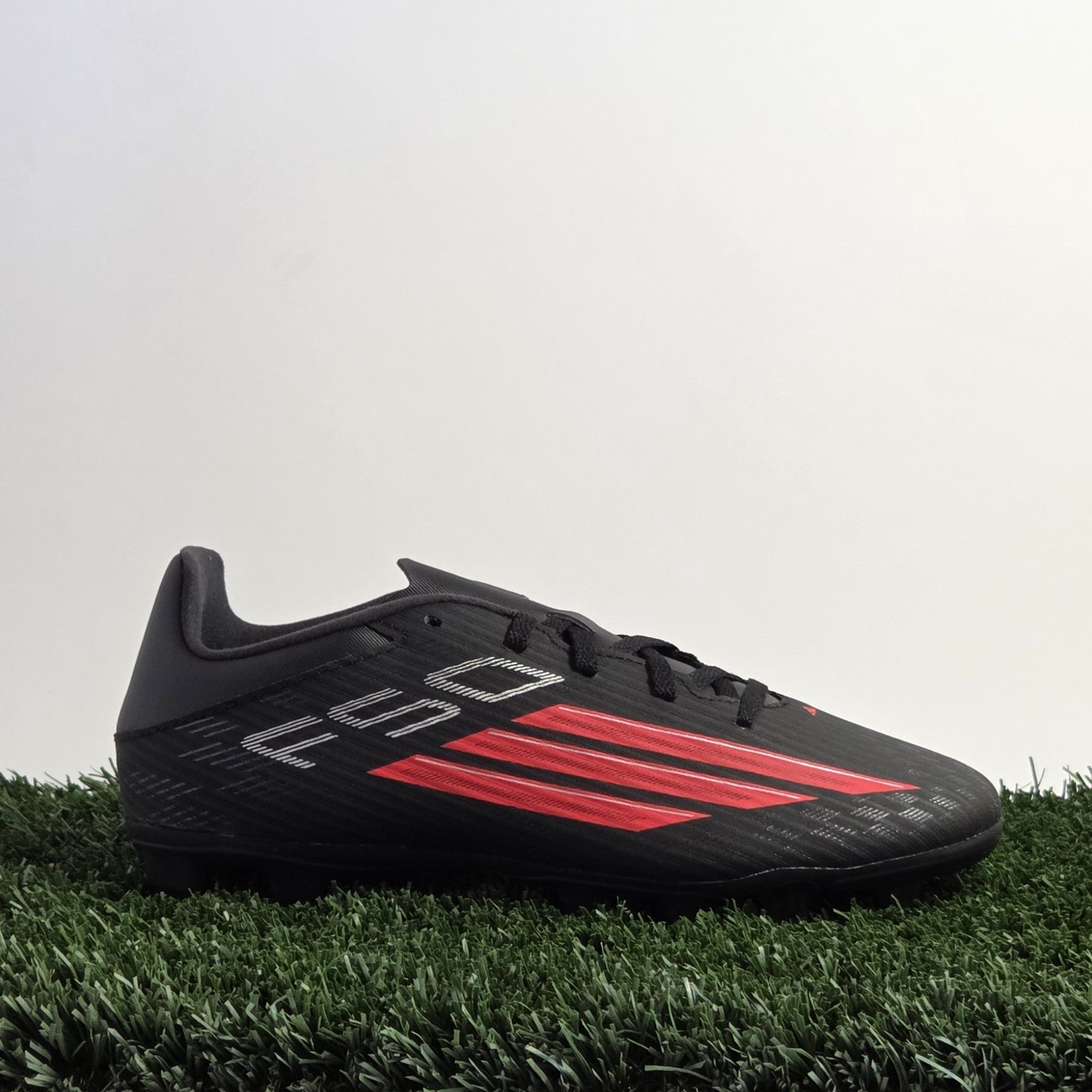 Adidas F50 Club FG/MG - JR9055