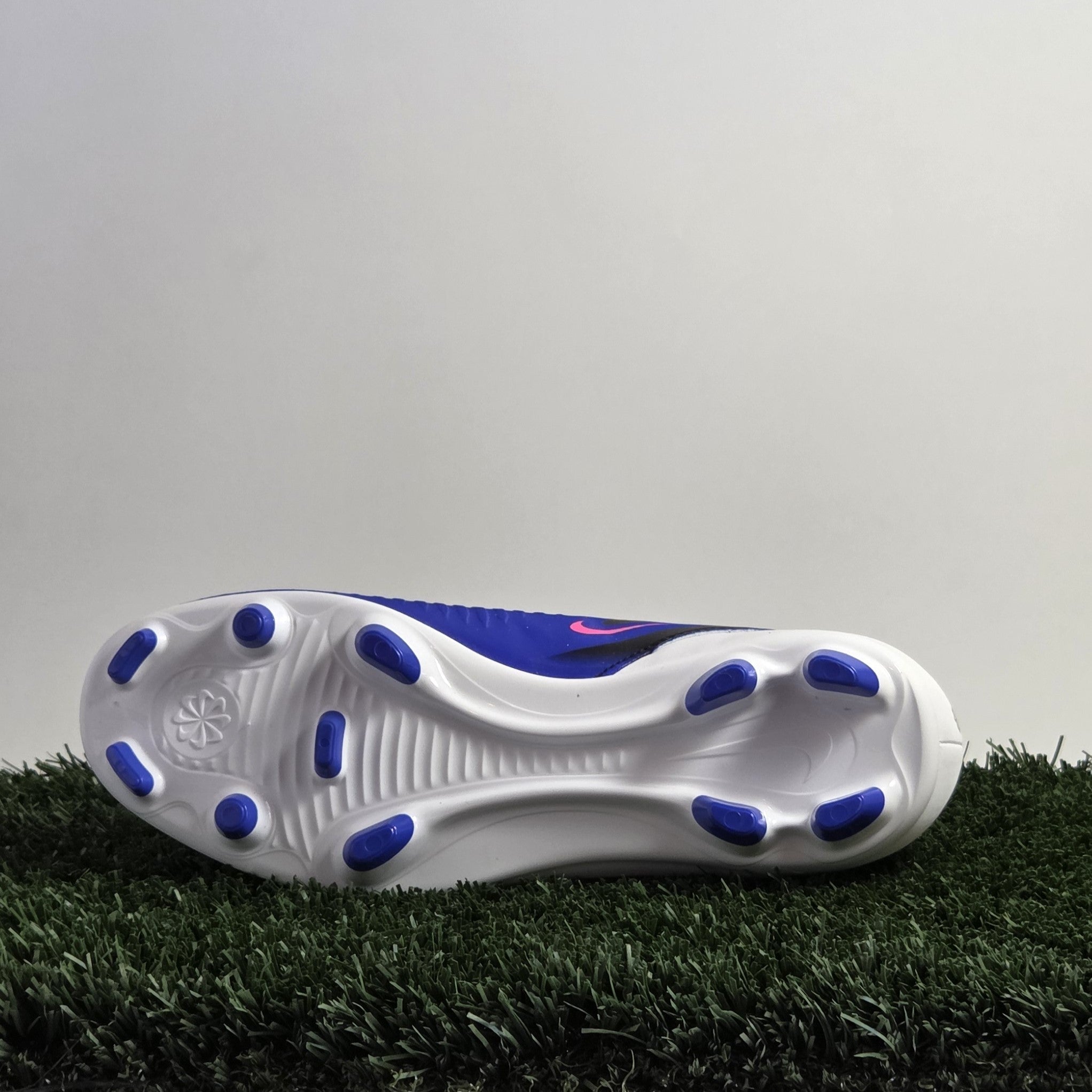Nike Phantom 6 High Club FG/MG - HQ2275-446