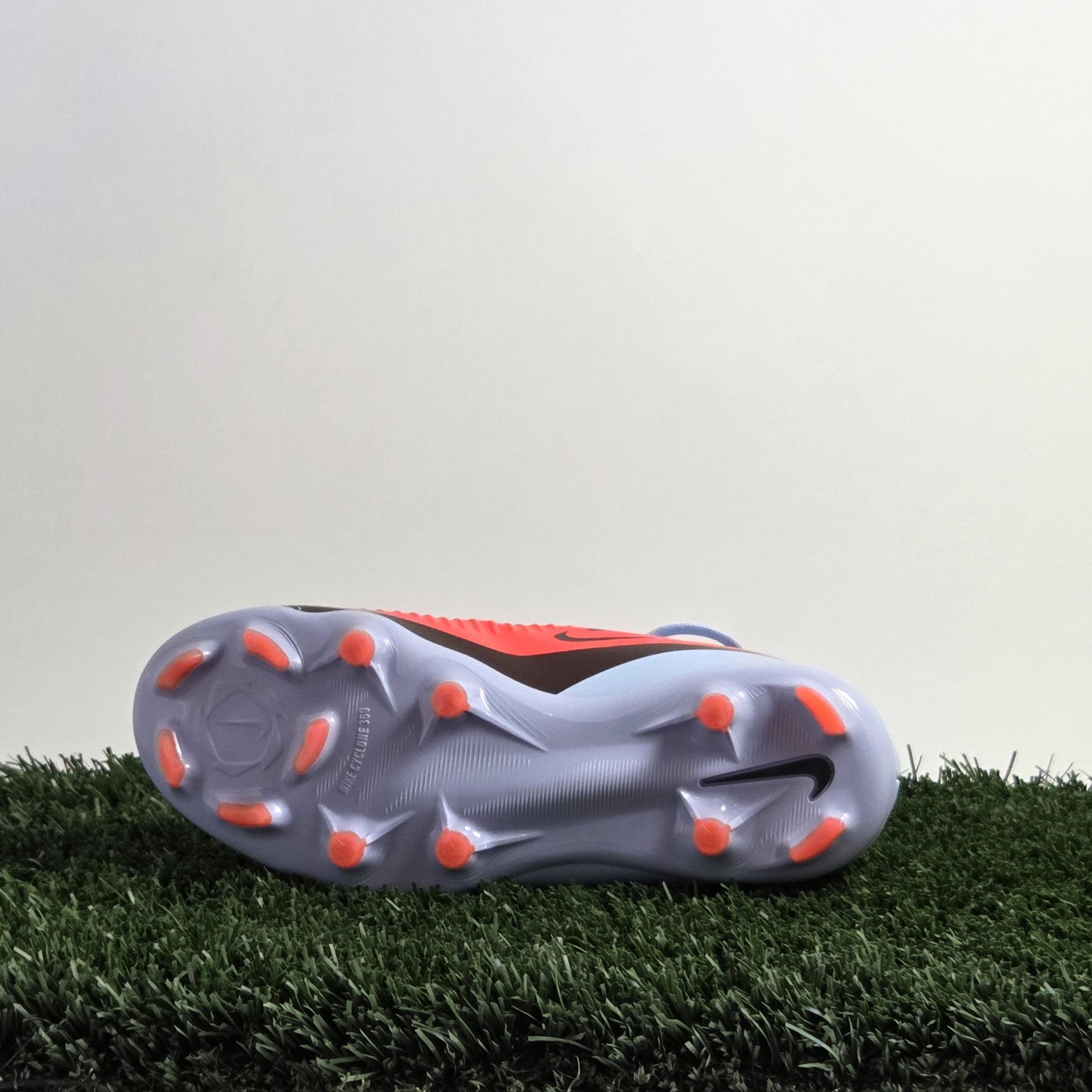 Nike Jr Phantom 6 Low Academy FG/MG - HM9203-400