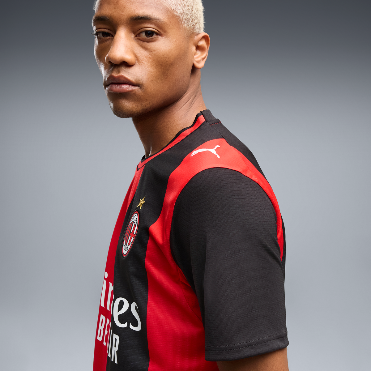 Puma AC Milan 2026/27 Home Jersey - 784121 01