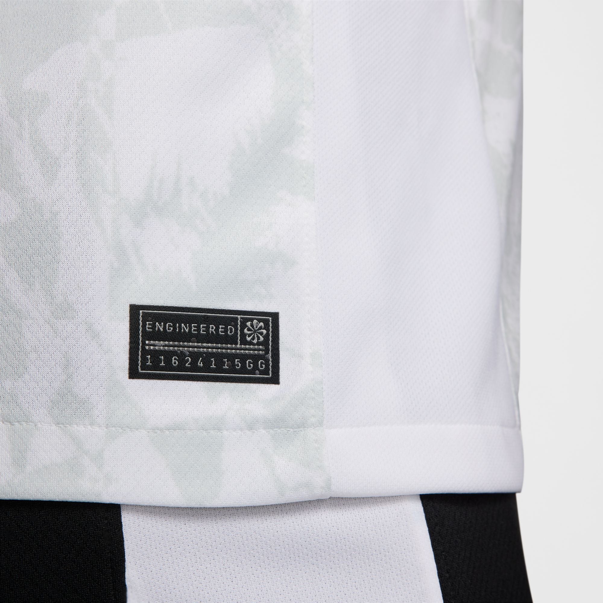 Nike Liverpool 3rd Jersey 24/25 - FQ2030-101