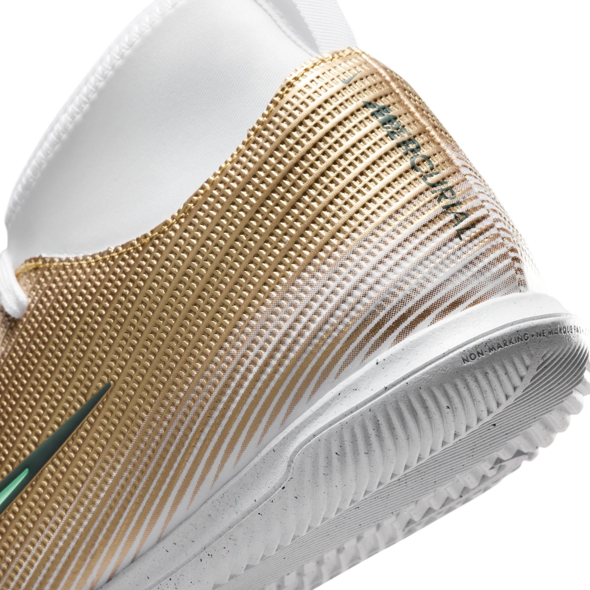 Nike Jr. Mercurial Superfly 11 Club "Kylian Mbappé" IC - IV5830-701