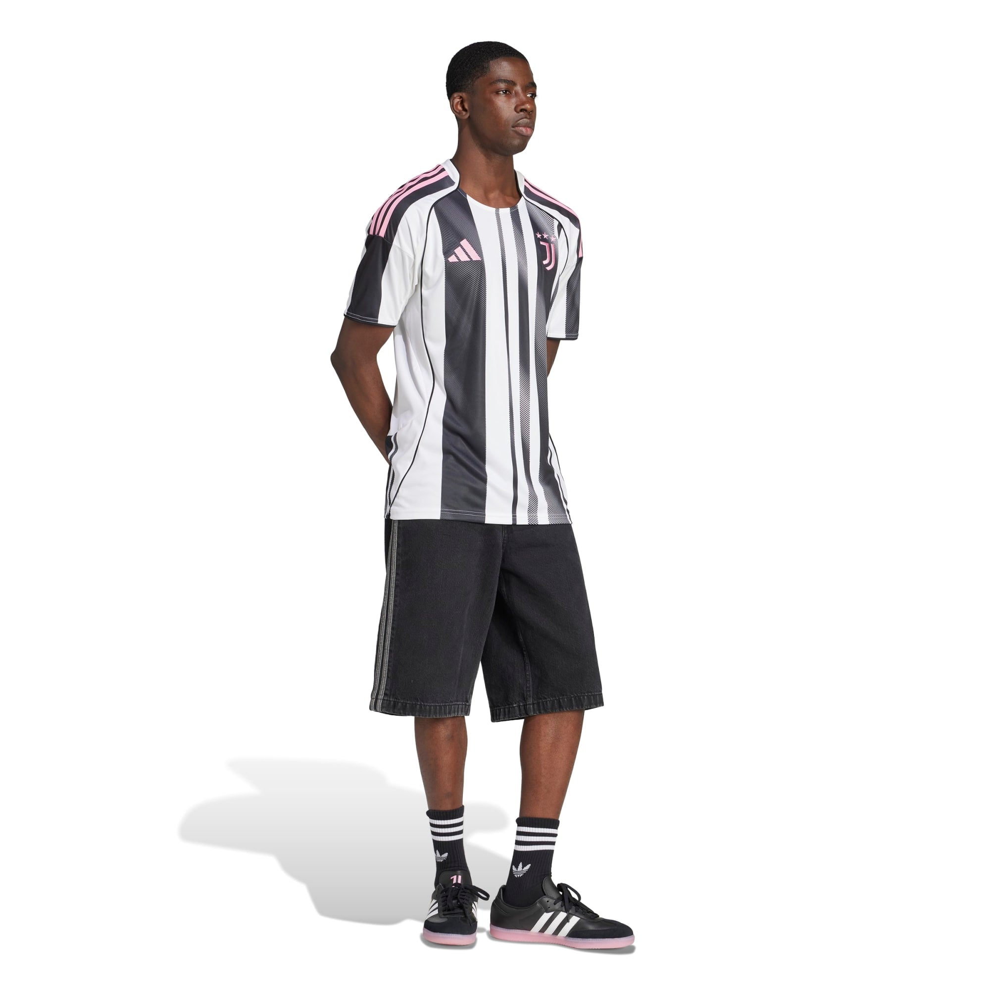 Adidas Juventus 25/26 Home Jersey - JJ4320