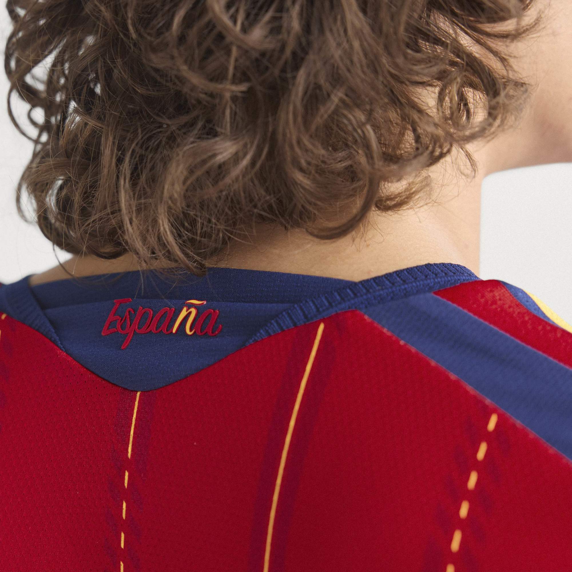 Adidas Spain 26 Home Authentic Jersey - JN4366