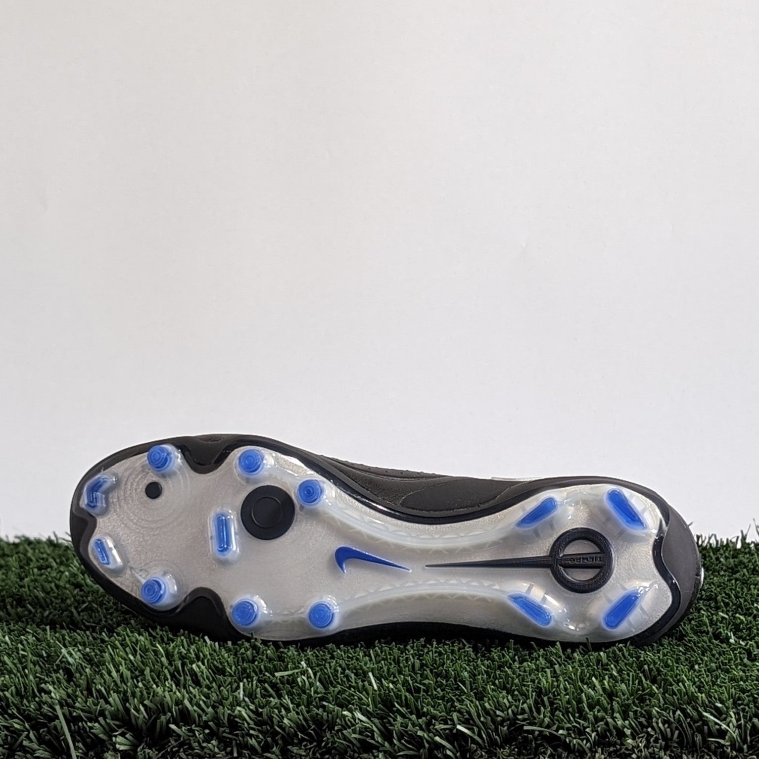 Nike Legend 10 Elite FG- DV4328-040
