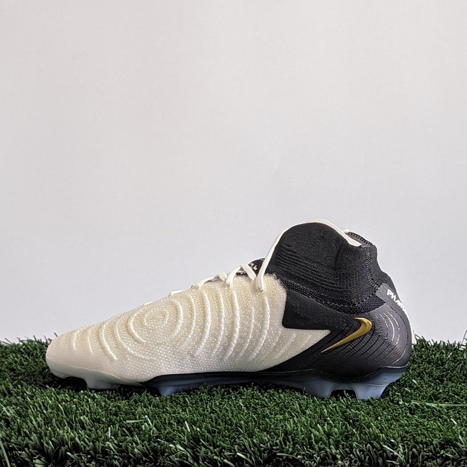 Nike Phantom Luna II Elite FG - FJ2572-100