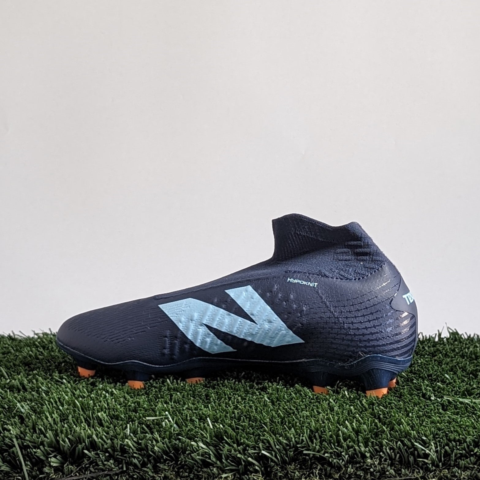 New Balance Tekela Magia FG V4+ - ST2FN45