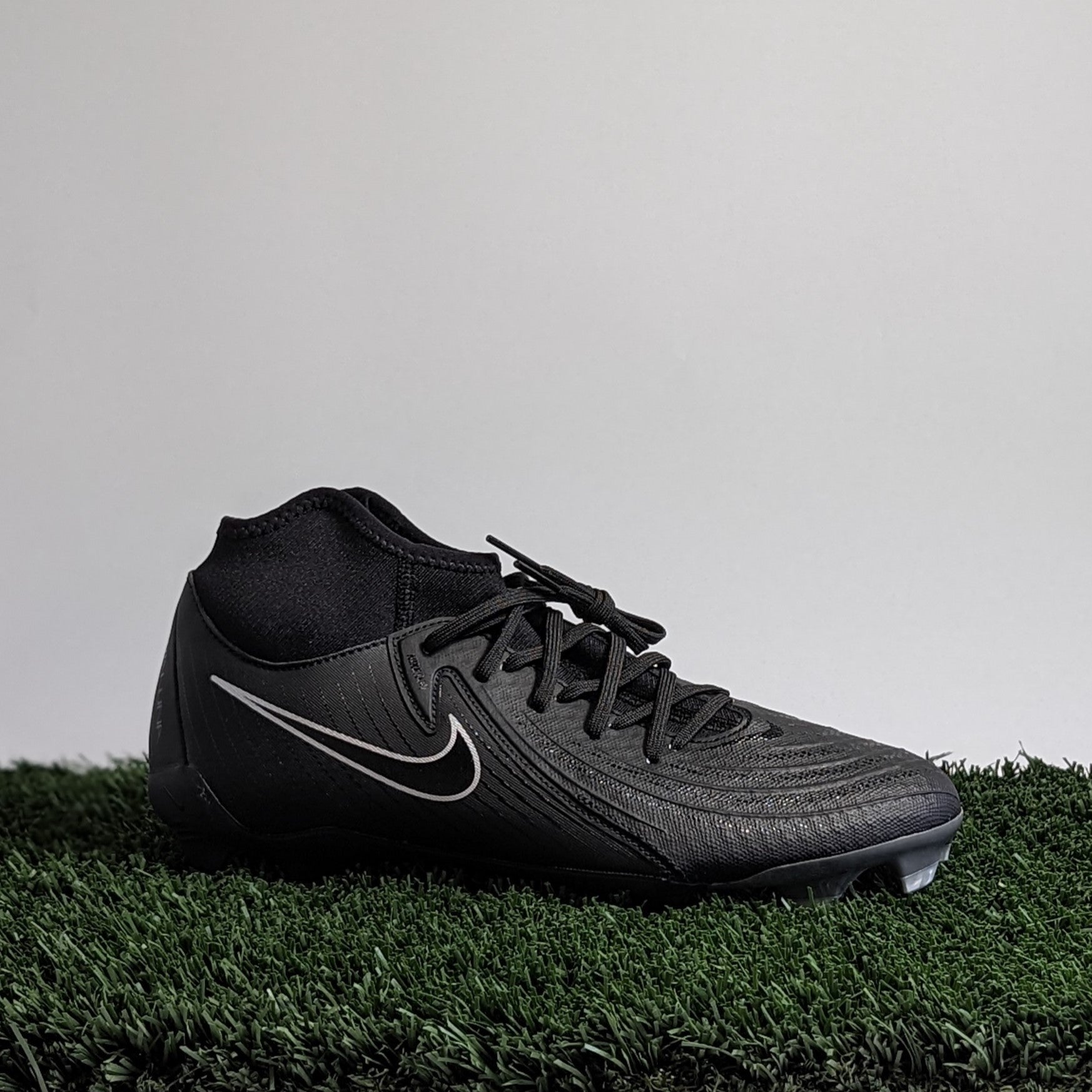 Nike Phantom Luna 2 Academy - FD6725-001