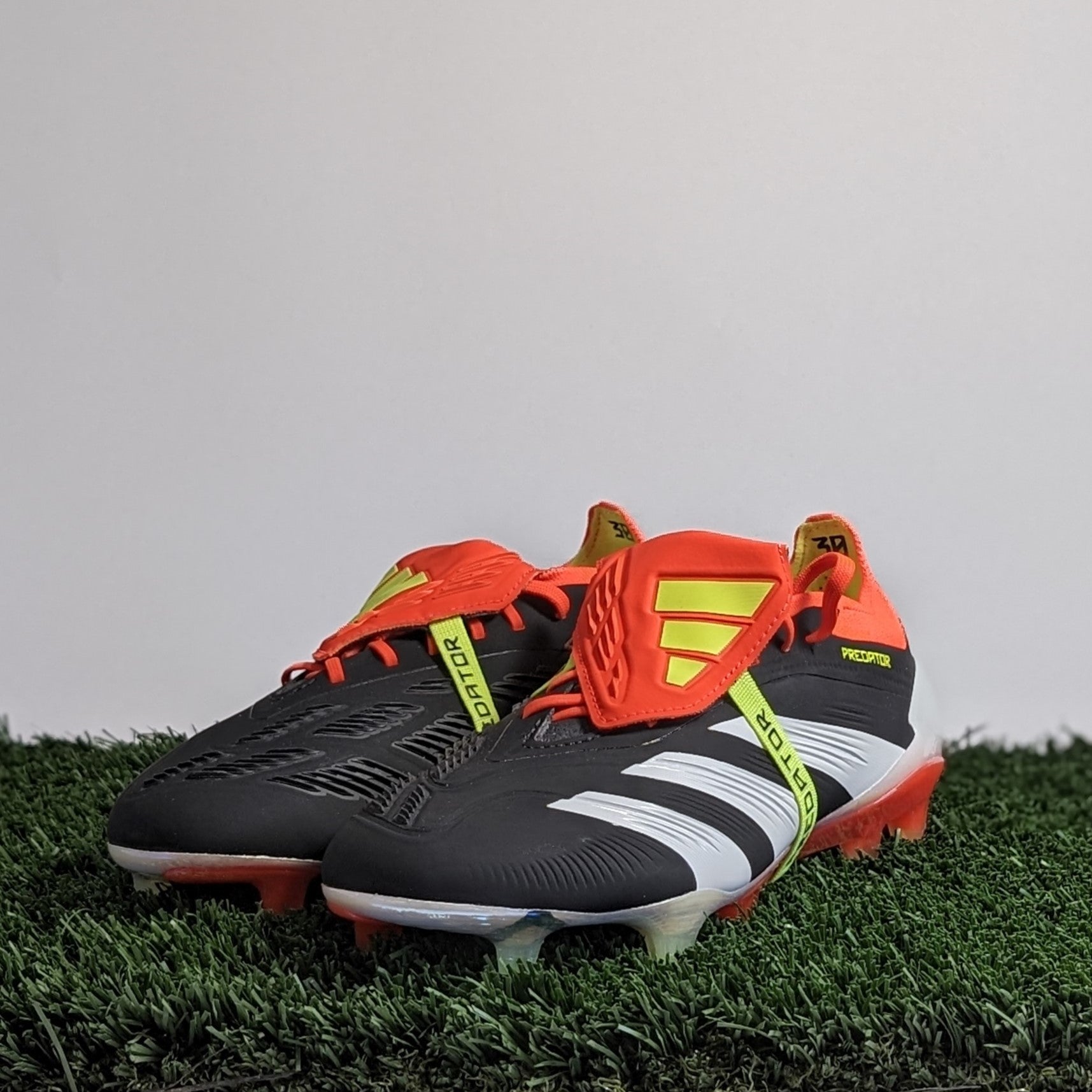 Nike predator black on sale