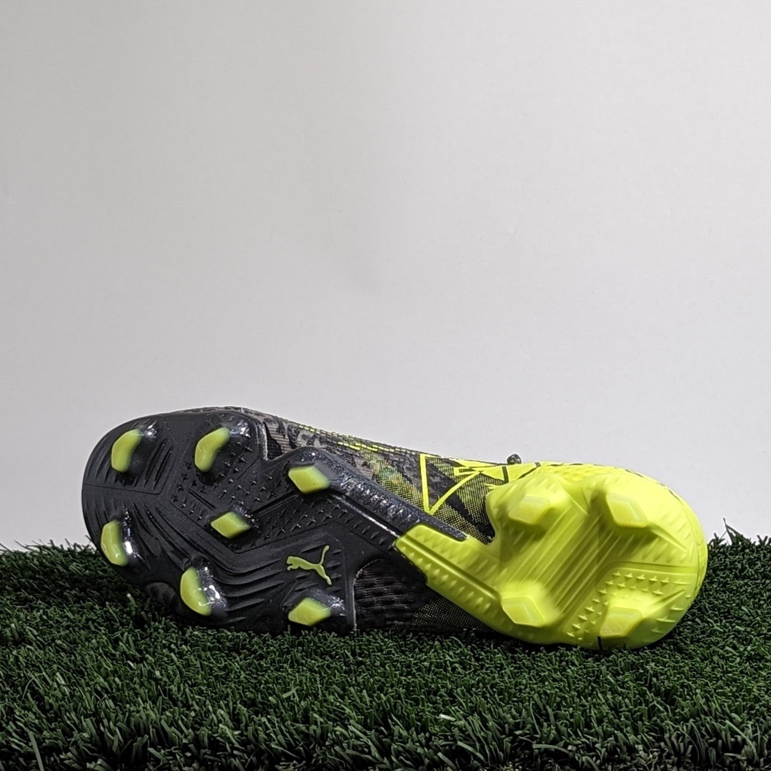 Puma Future 7 Ultimate Rush FG/AG - 107828 01