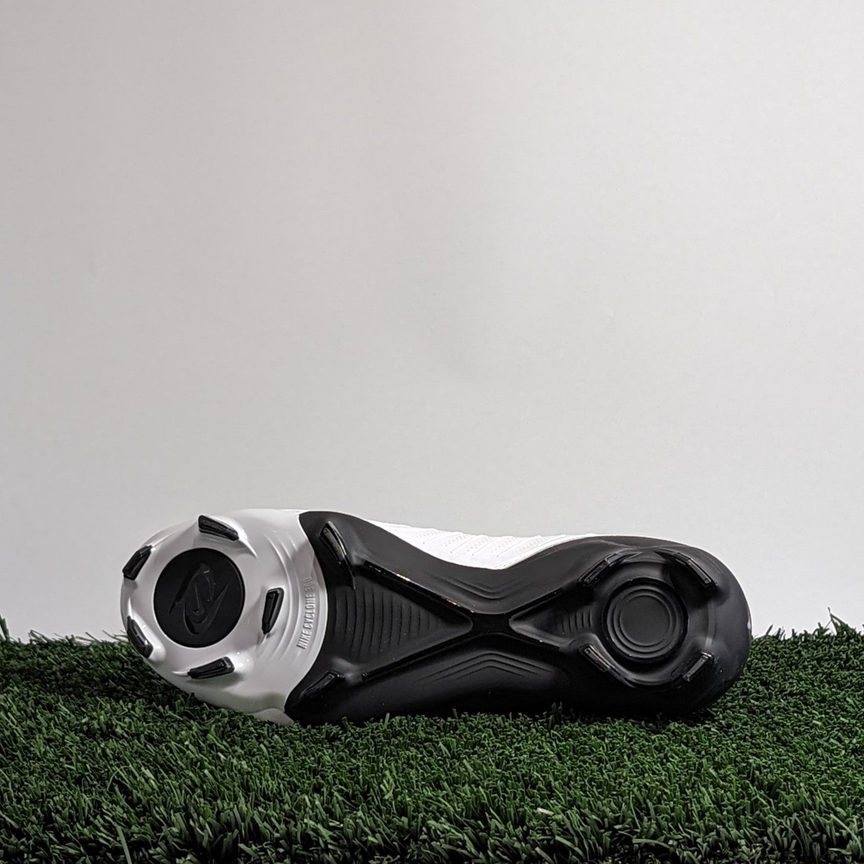 Nike Phantom Luna II Academy FG/MG- FD6725-100