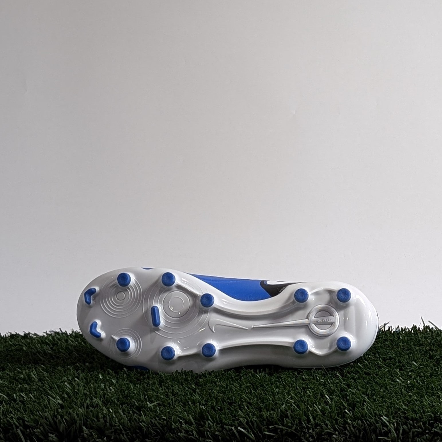 Nike Jr Legend 10 Club FG/MG - DV4352-400