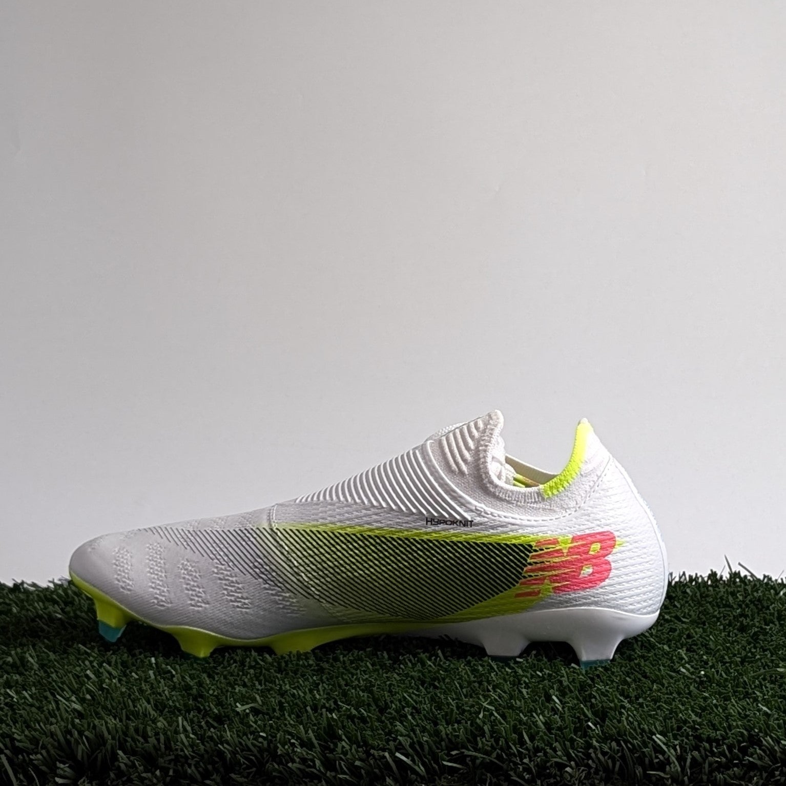 New Balance Furon Pro V7+ FG (D Medium) - SF1FH75