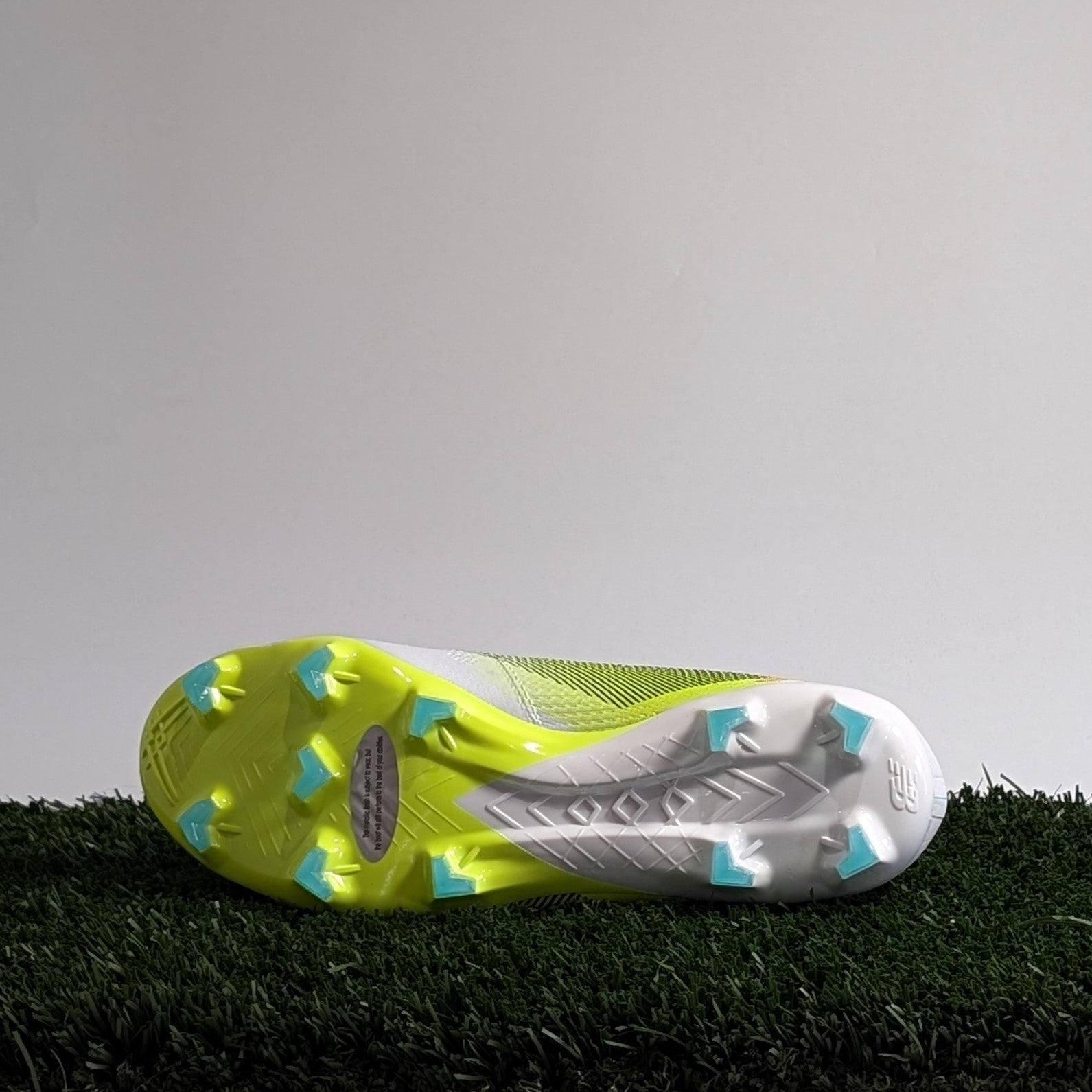 New Balance Furon Pro V7+ FG (D Medium) - SF1FH75