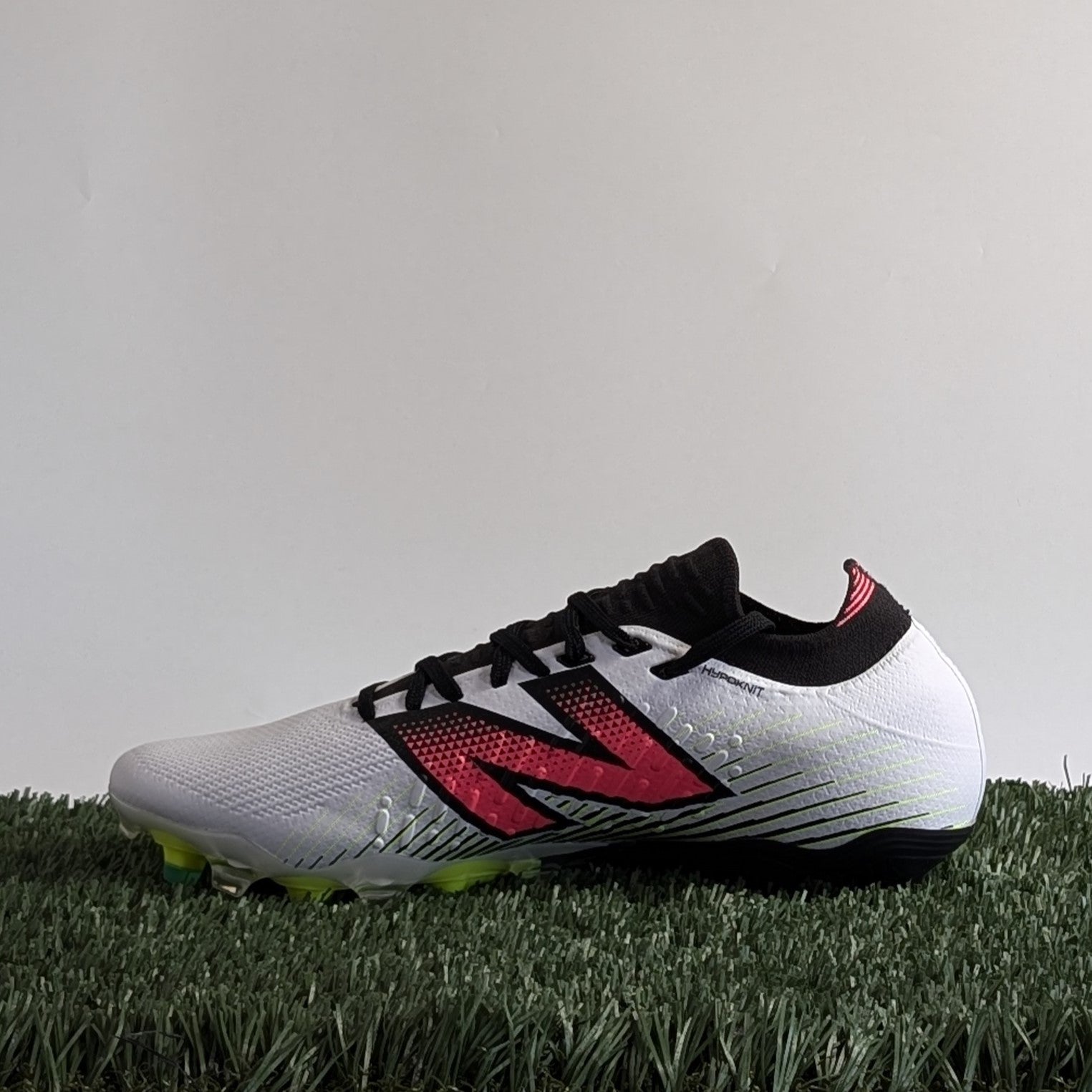 New Balance Tekela Pro Low Laced FG V4+ (2E Wide) - ST1FLH45
