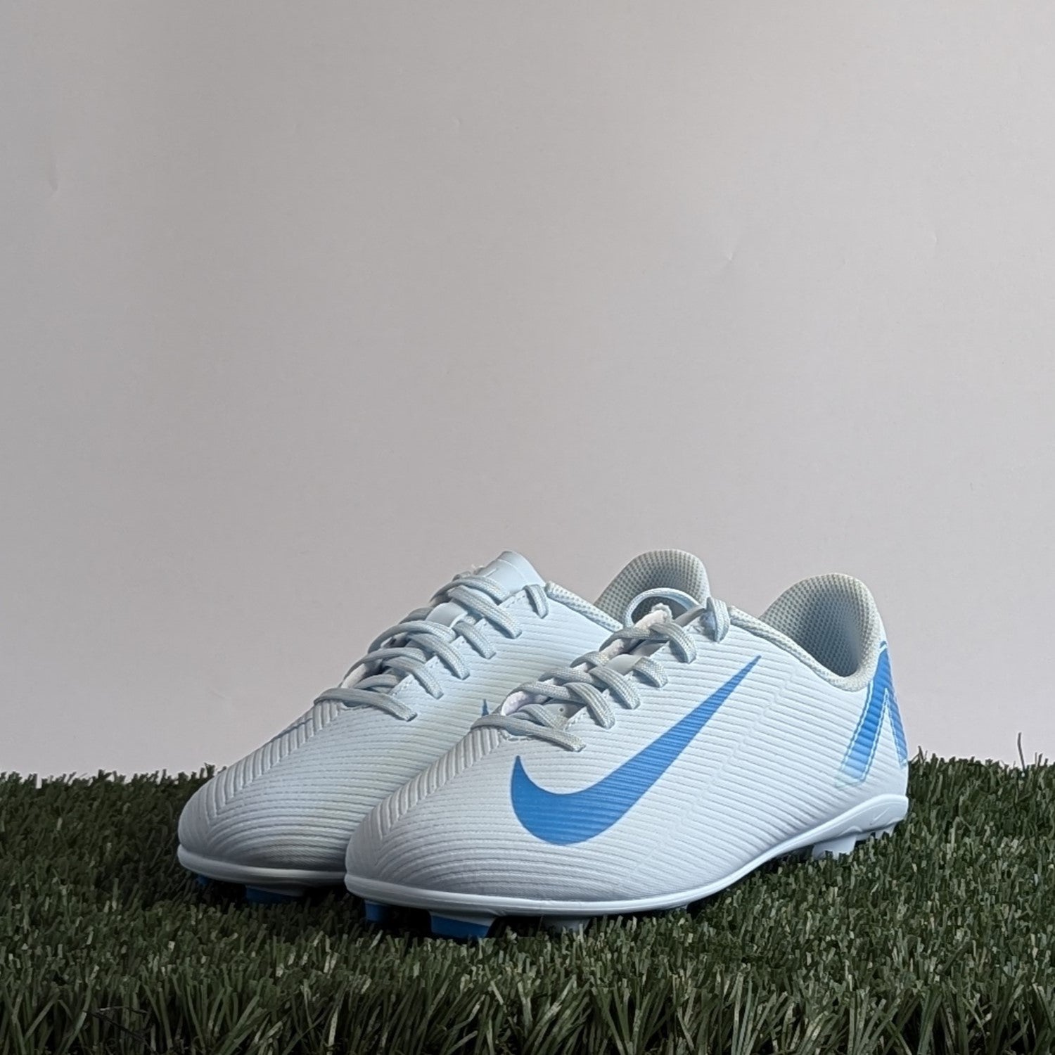 Nike Jr Vapor 16 Club FG MG FQ8286 400