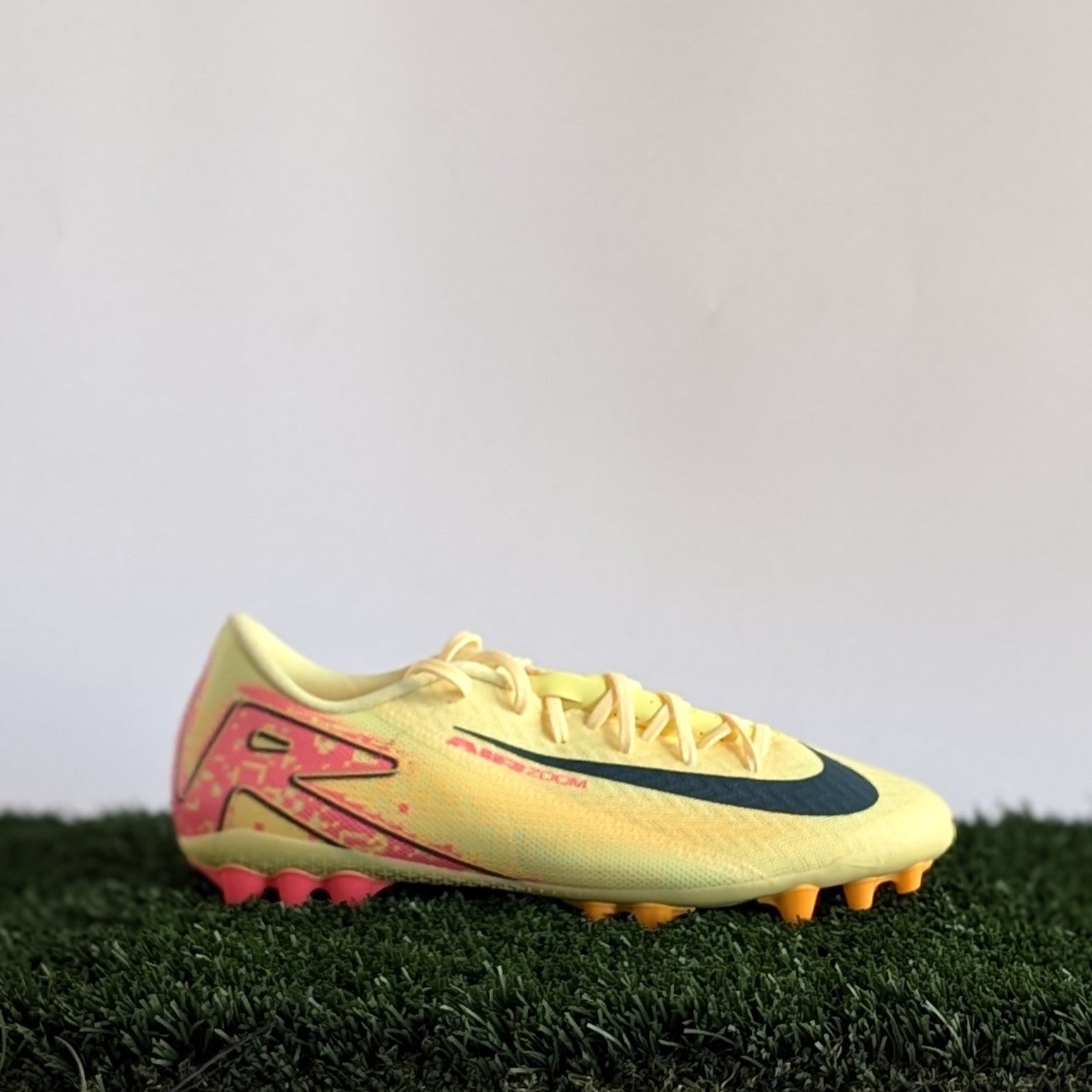Nike Zoom Vapor 16 Academy KM AG - FQ8365-800
