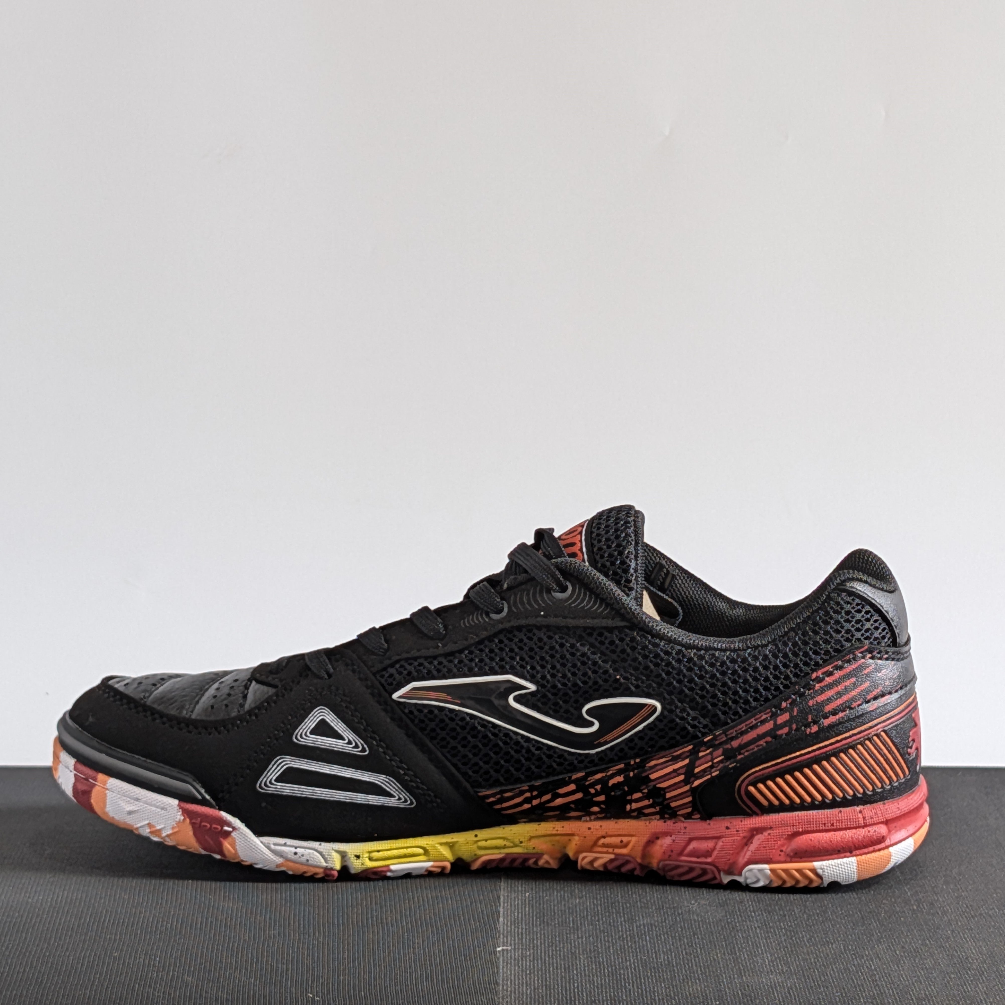 Joma Mundial 2401 Indoor - MUNW2401IN