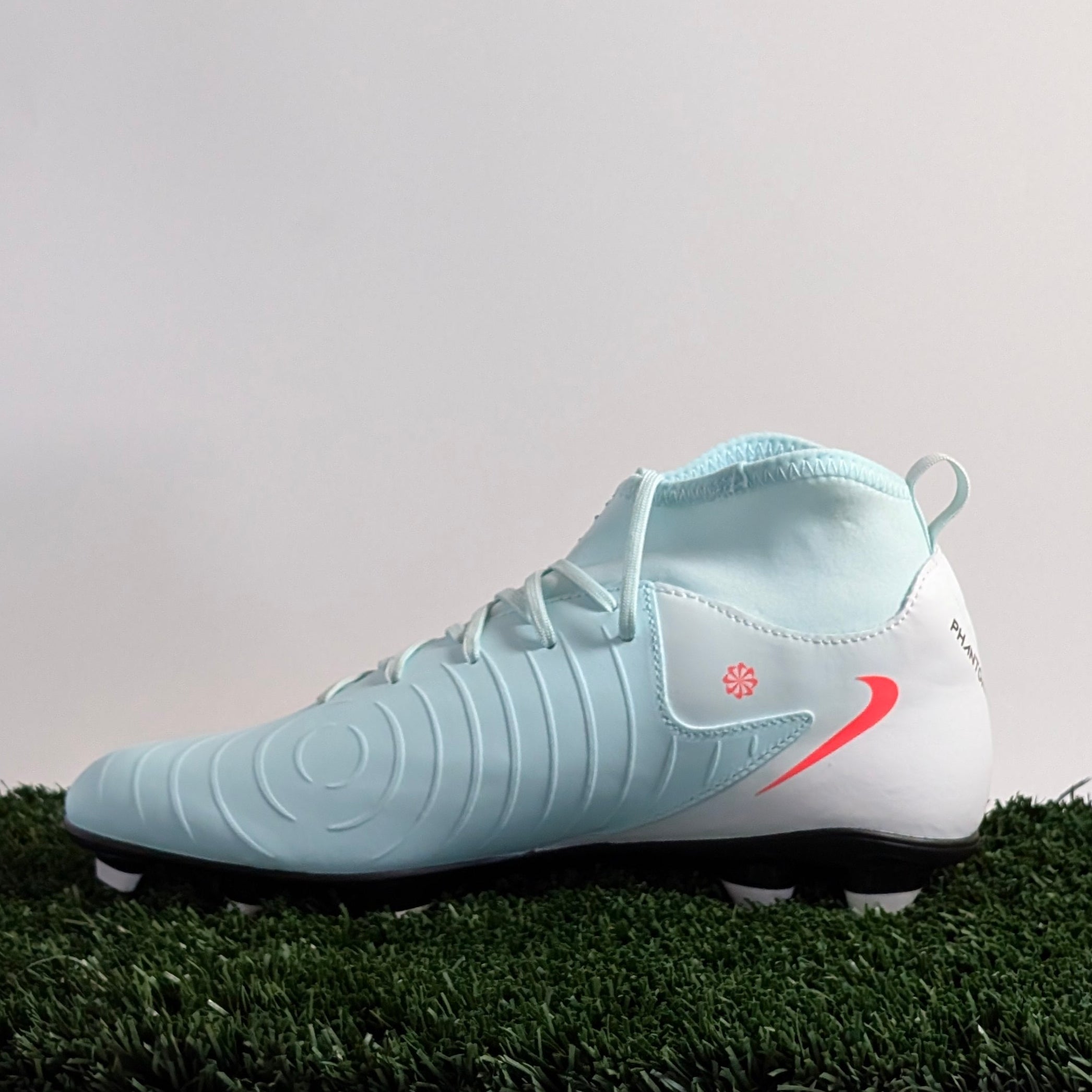 Nike Phantom Luna II Club FG/MG - FJ2558-300