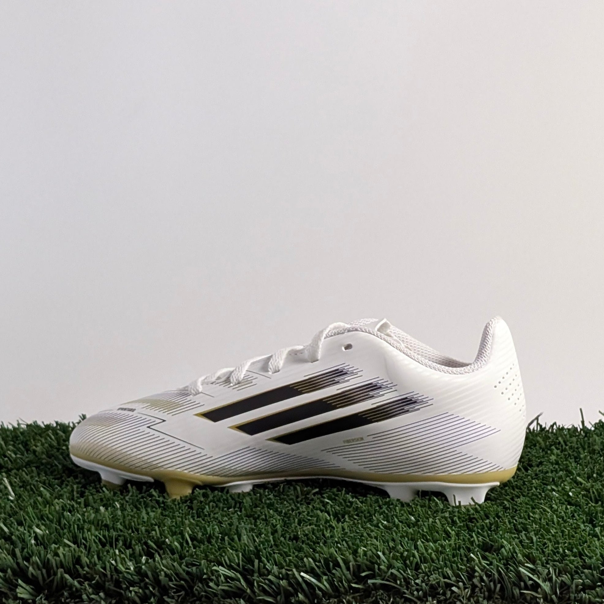 Adidas F50 Club FG/MG J - JI0029