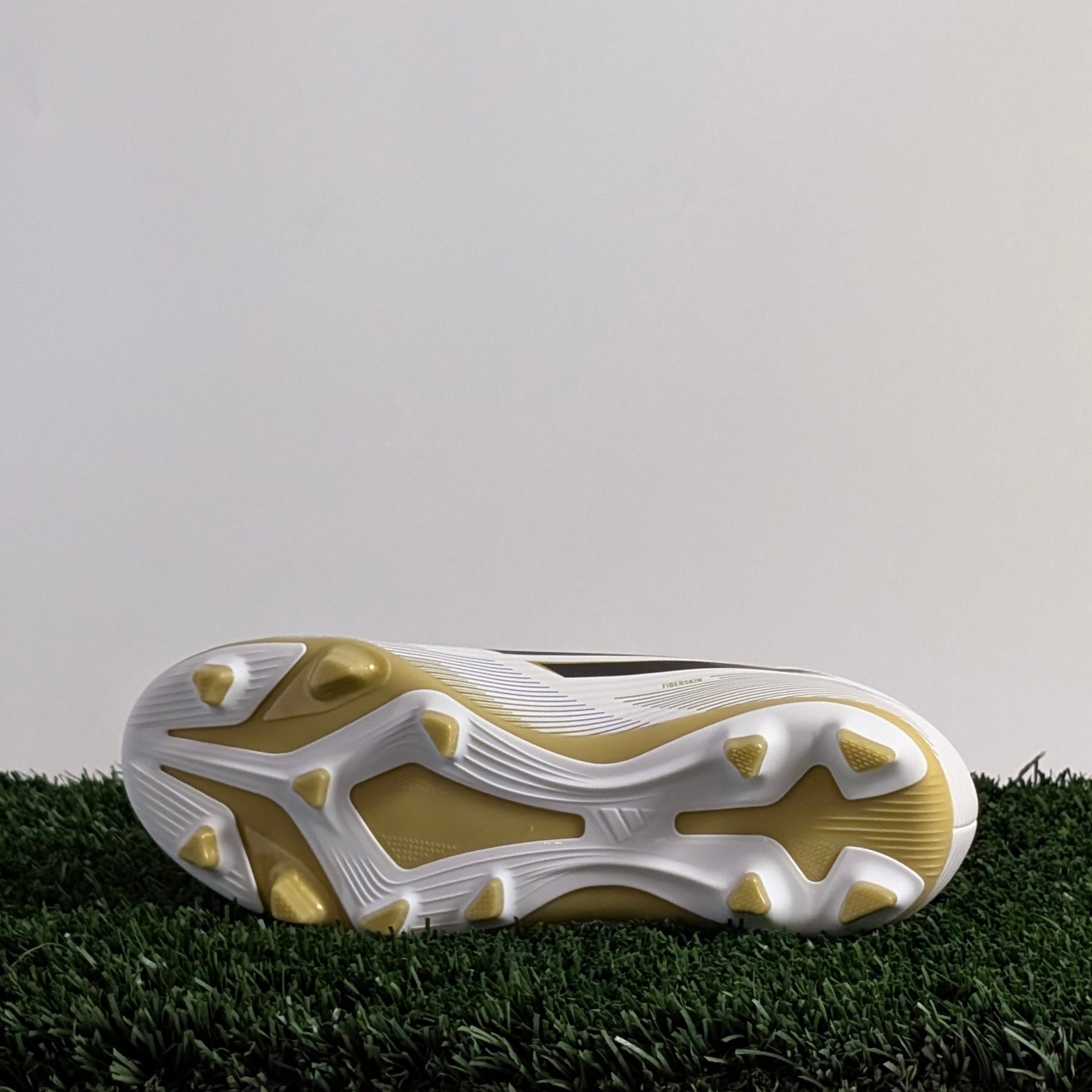 Adidas F50 Club FG/MG J - JI0029