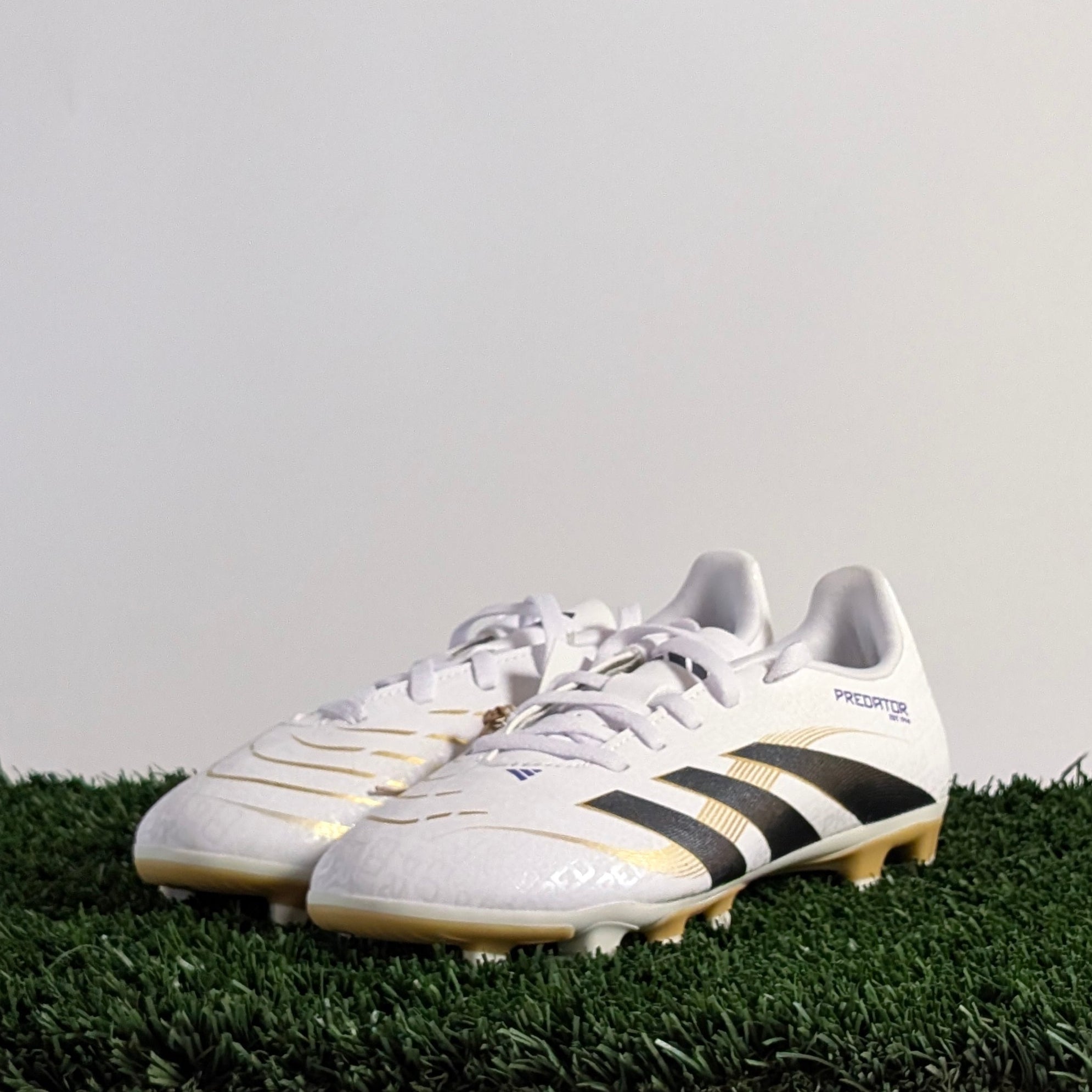Adidas Predator Club FG/MG J - JH8870