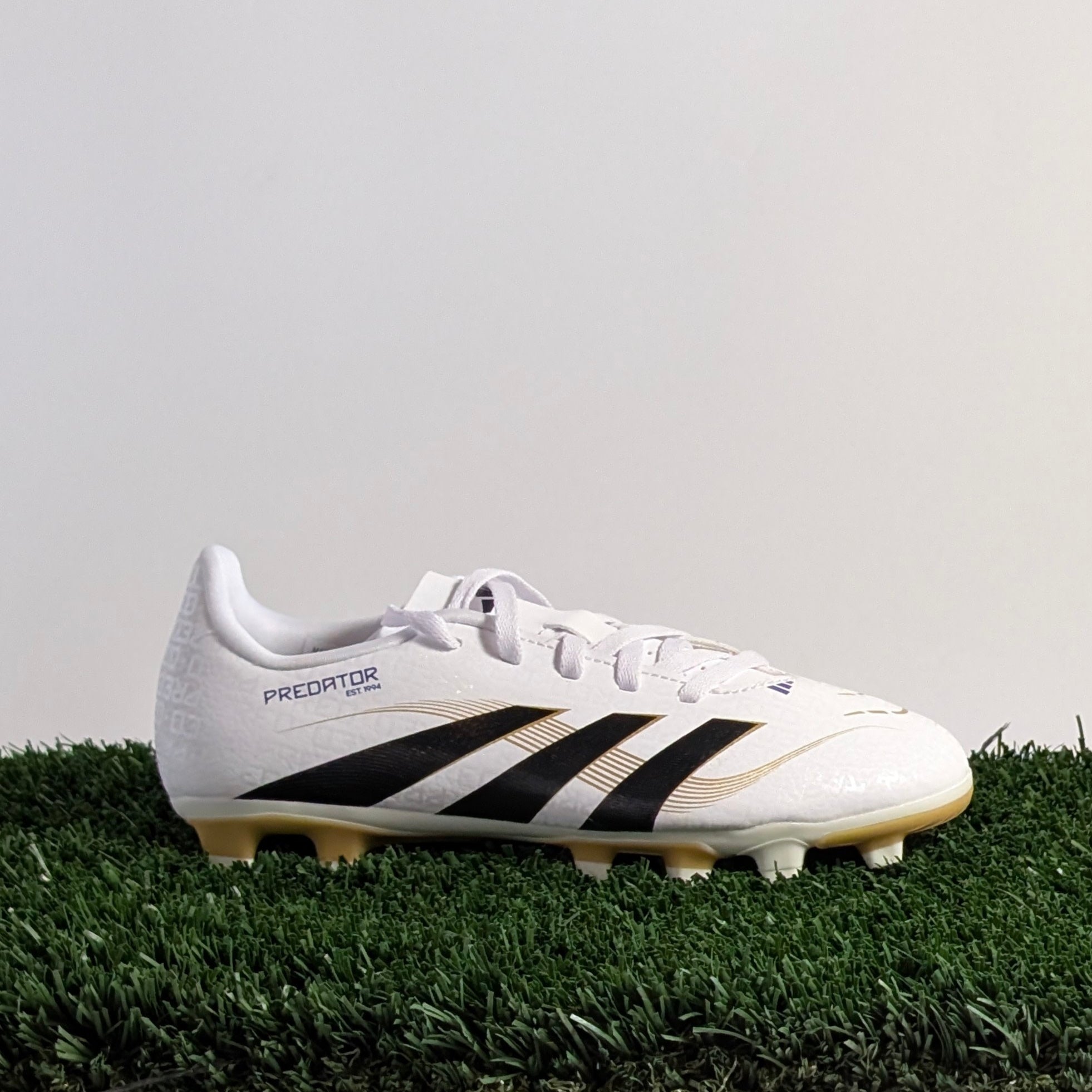 Adidas Predator Club FG/MG J - JH8870