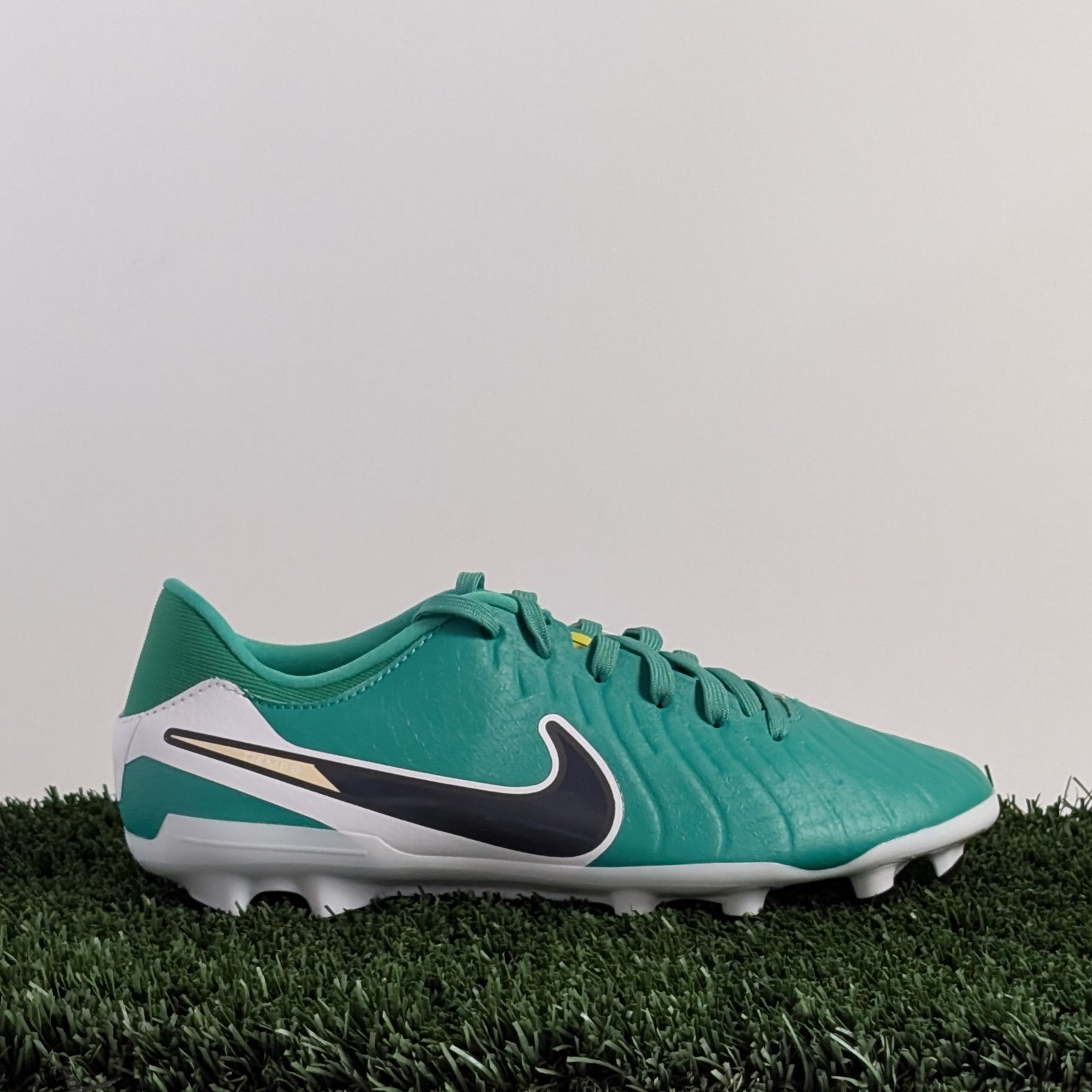 Nike Legend 10 Academy FG LV8 - HJ7268-300