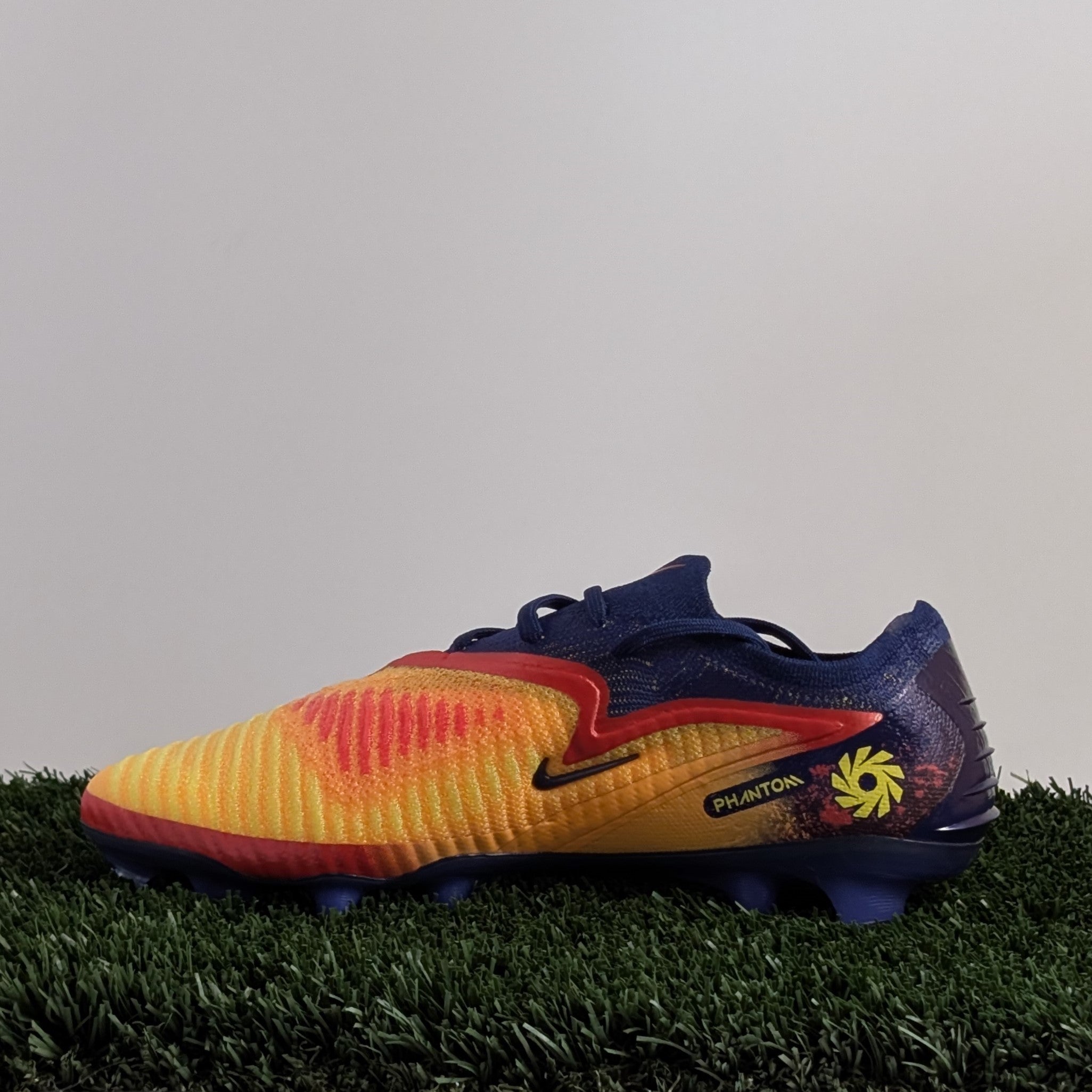 Nike Phantom 6 Low Elite FG EH - HQ2332-800