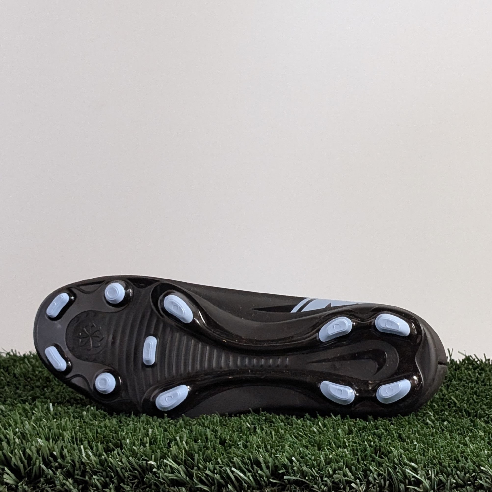 Nike Vapor 16 Club FG/MG - FQ8441-001