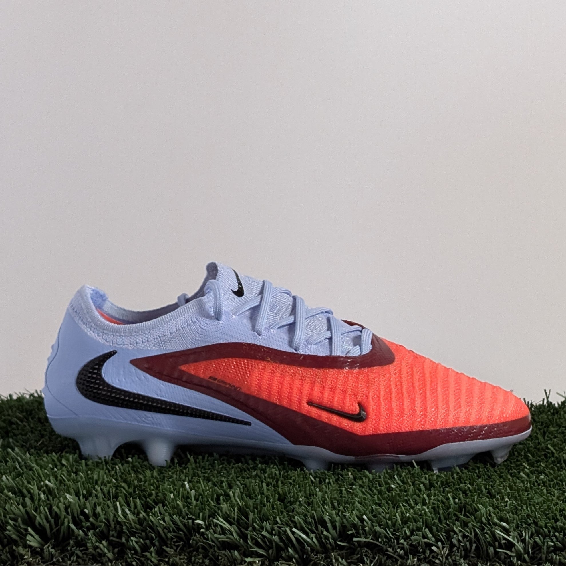 Nike Phantom 6 Low Elite FG - HJ2146-400