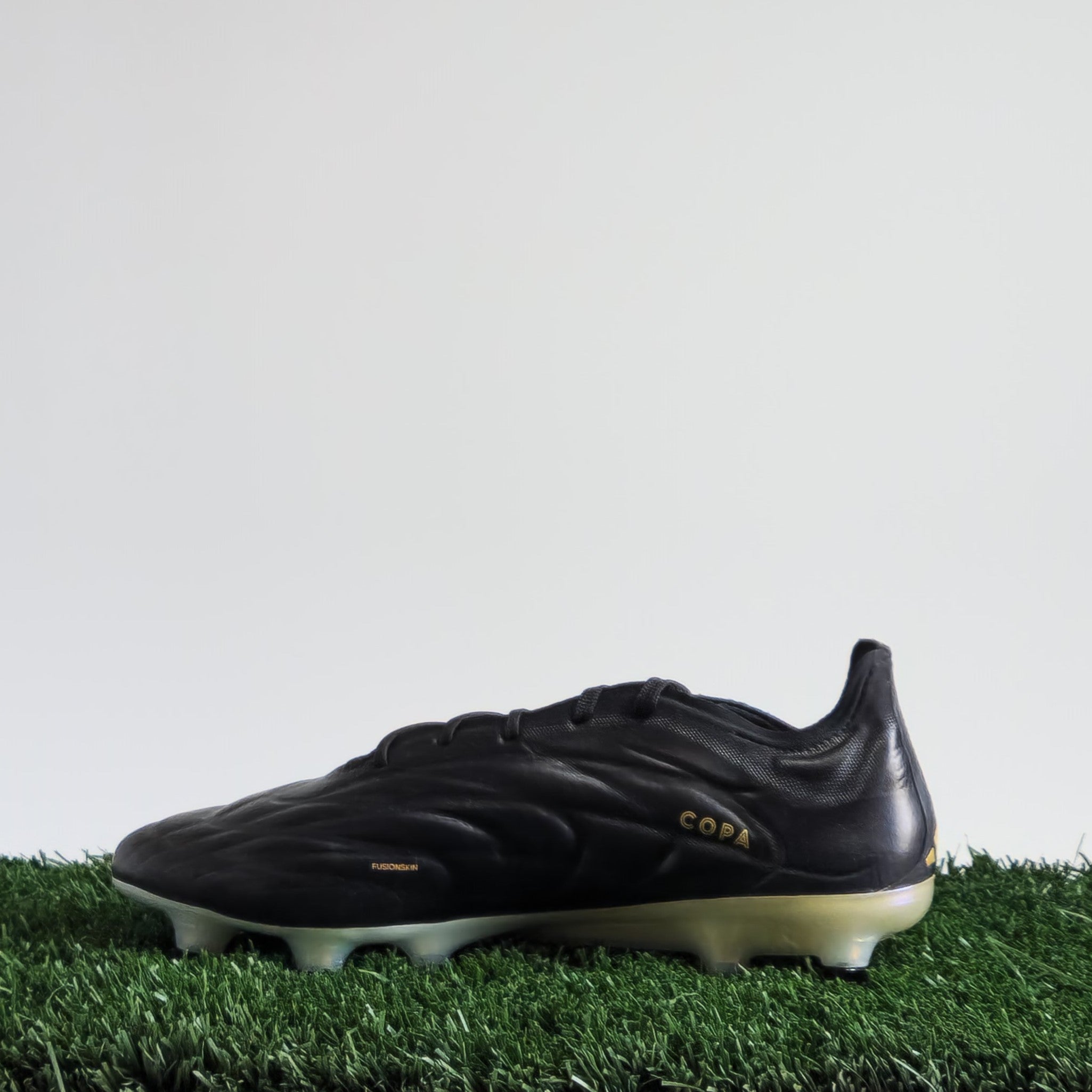 Adidas Copa Pure.1 SG- HP9811