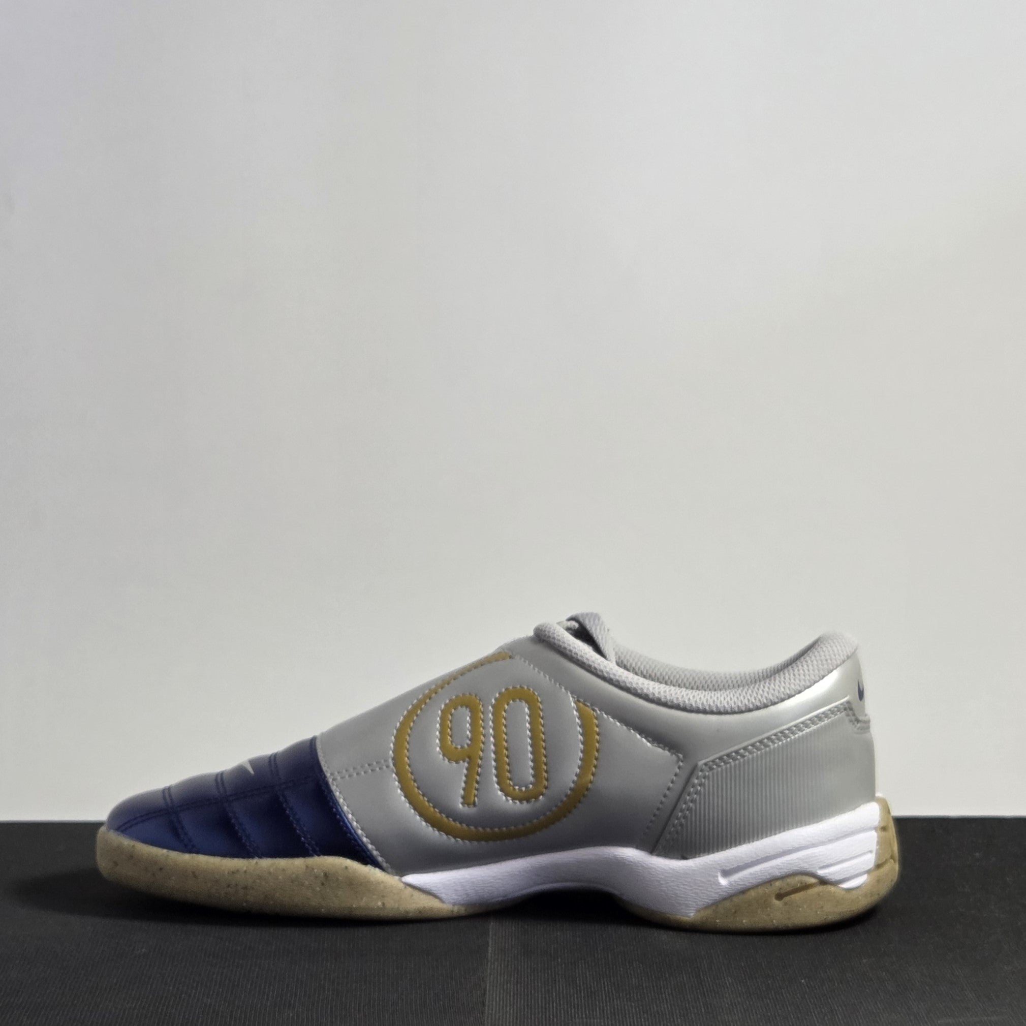Nike Total 90 IN - HQ2851-402