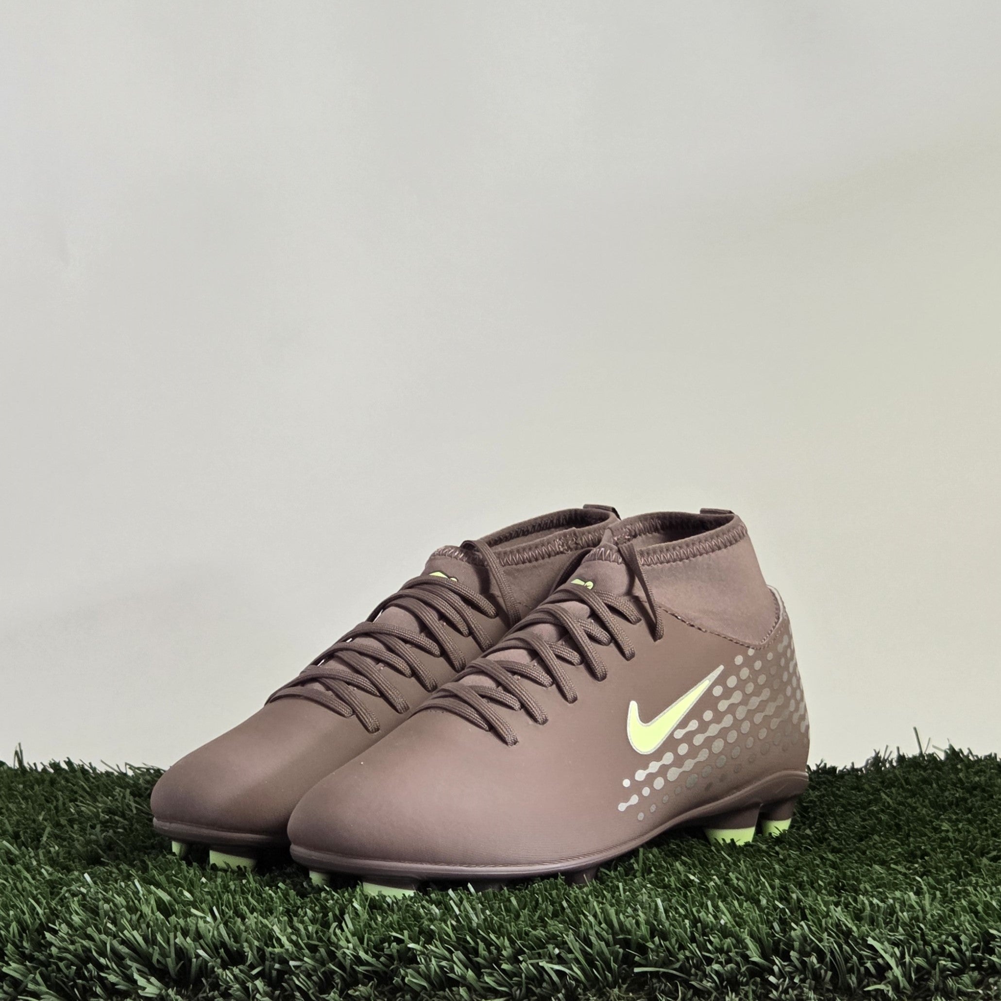 Nike Jr. Mercurial Superfly 10 Club "Kylian Mbappé" FG/MG - HF6283-200