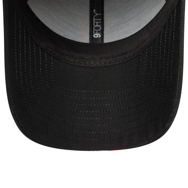 Manchester United New Era 9Forty Black Stripes Adjustable Hat - 60771946