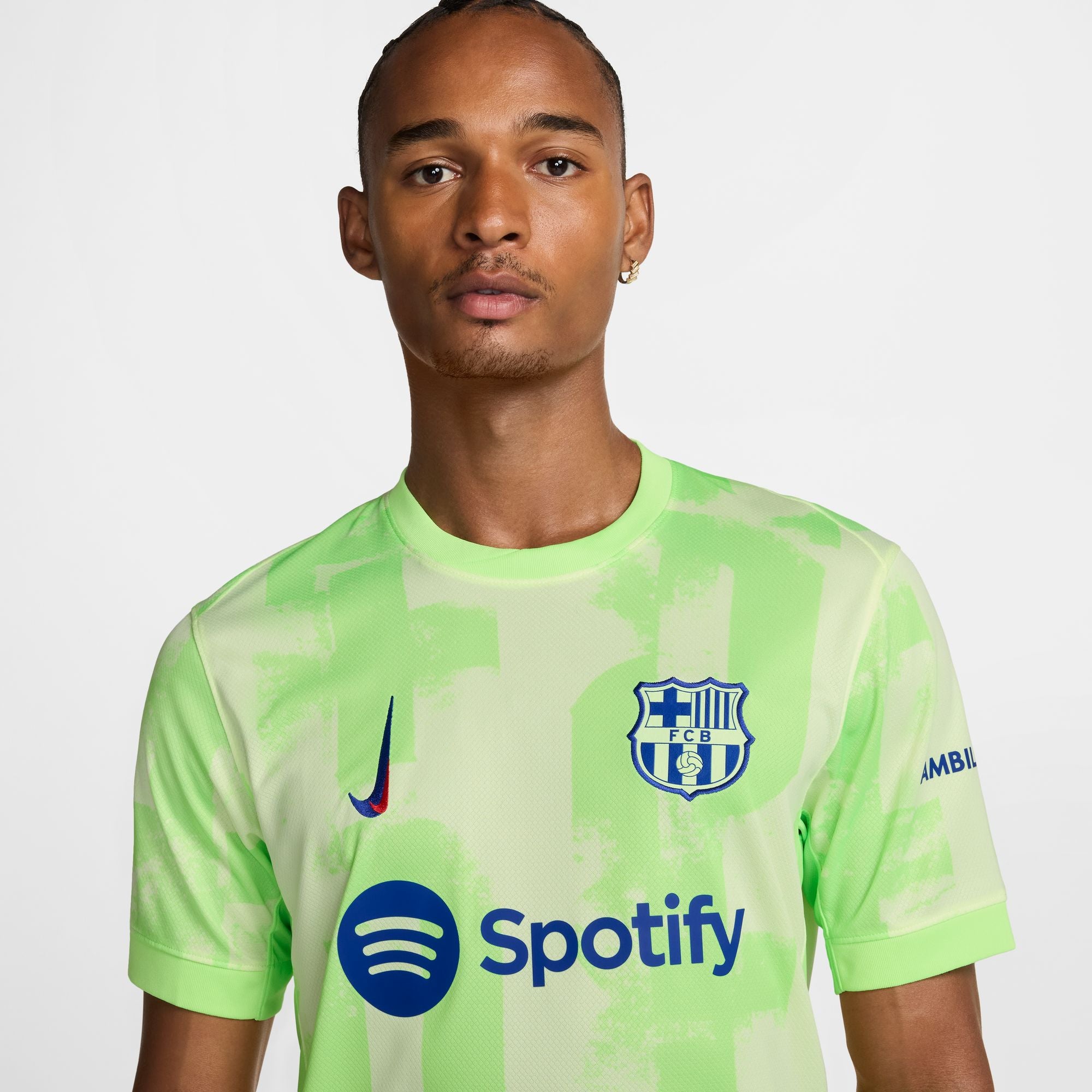 Green barcelona kit online