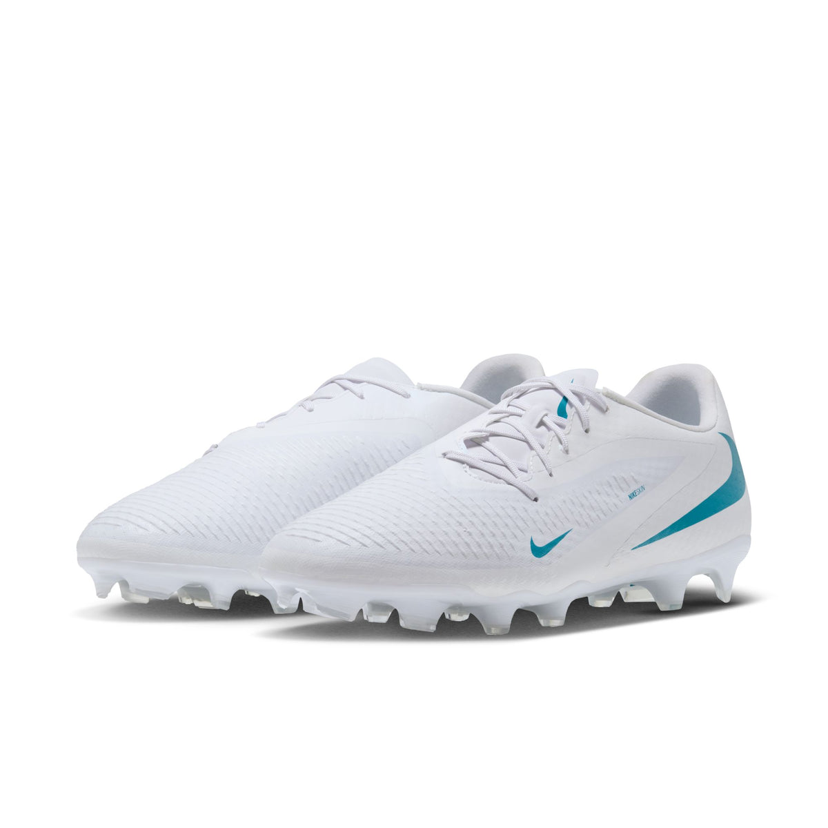 Nike Phantom 6 Low Academy FG/MG - HJ4564-100
