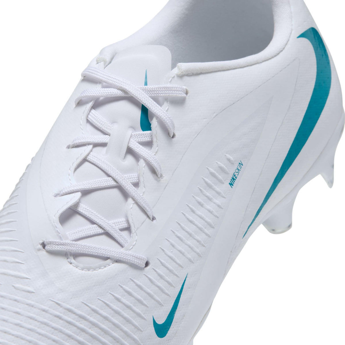 Nike Phantom 6 Low Academy FG/MG - HJ4564-100