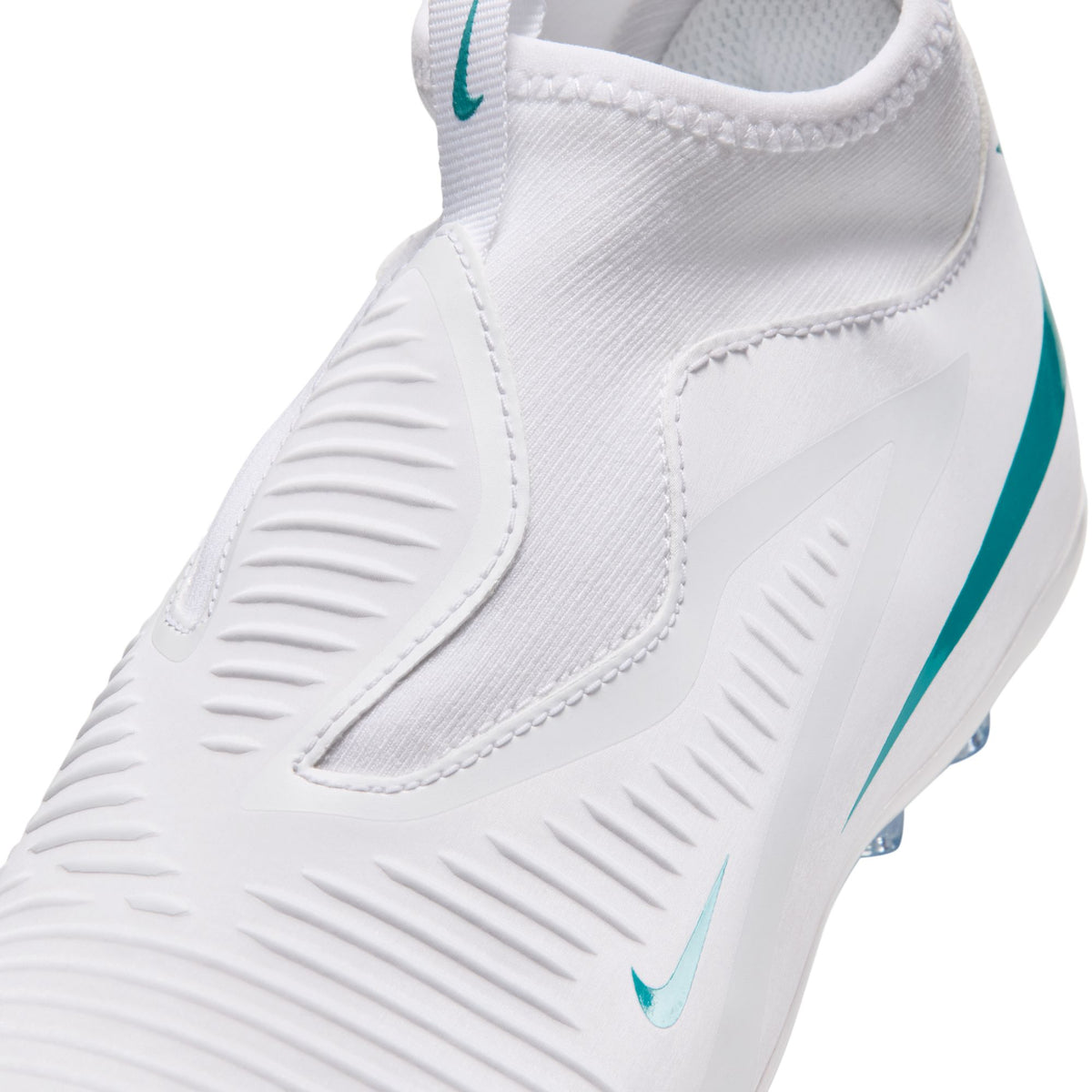 Nike Jr Phantom 6 High Academy AG - HQ2034-100