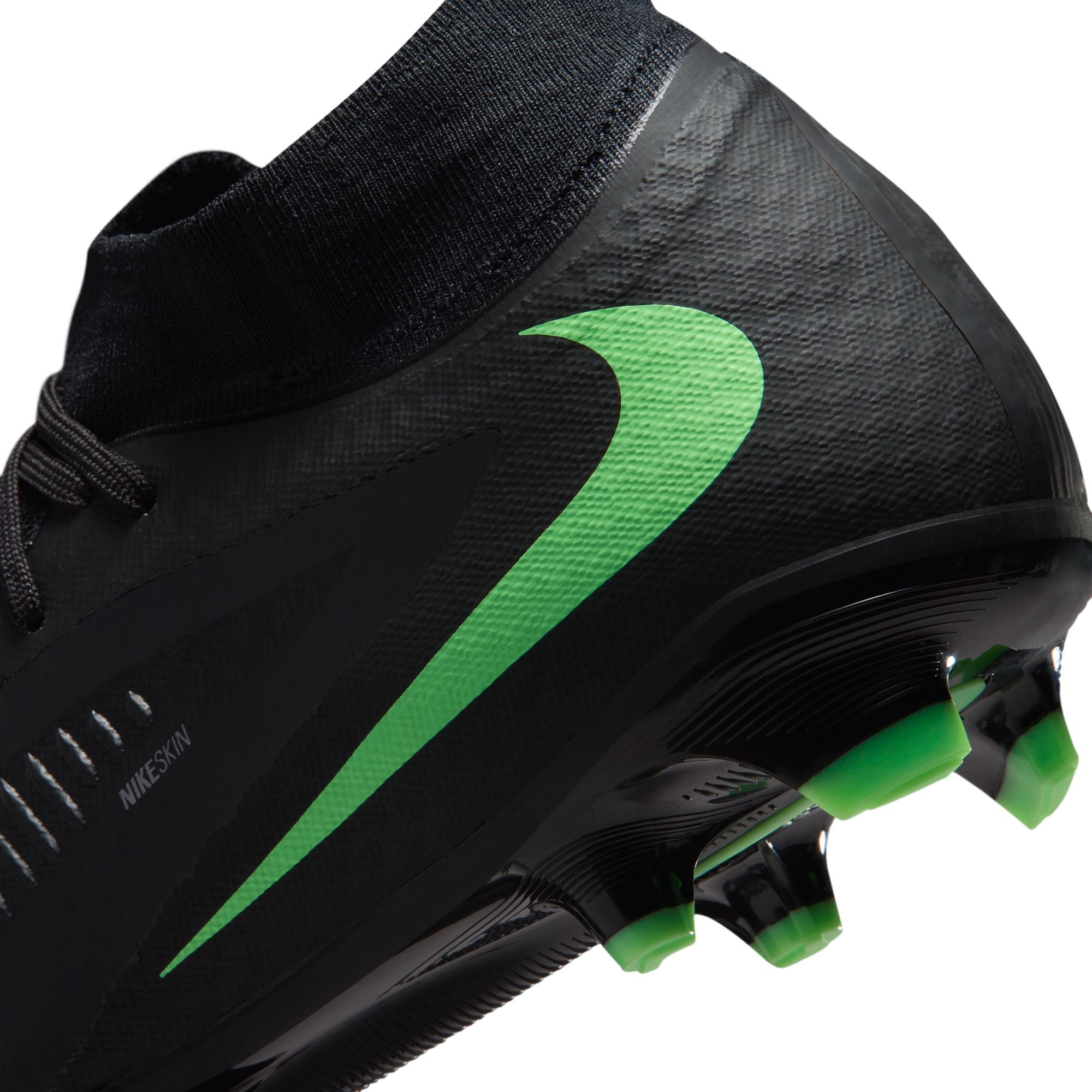 Nike Phantom 6 High Academy FG/MG - HQ2278-001