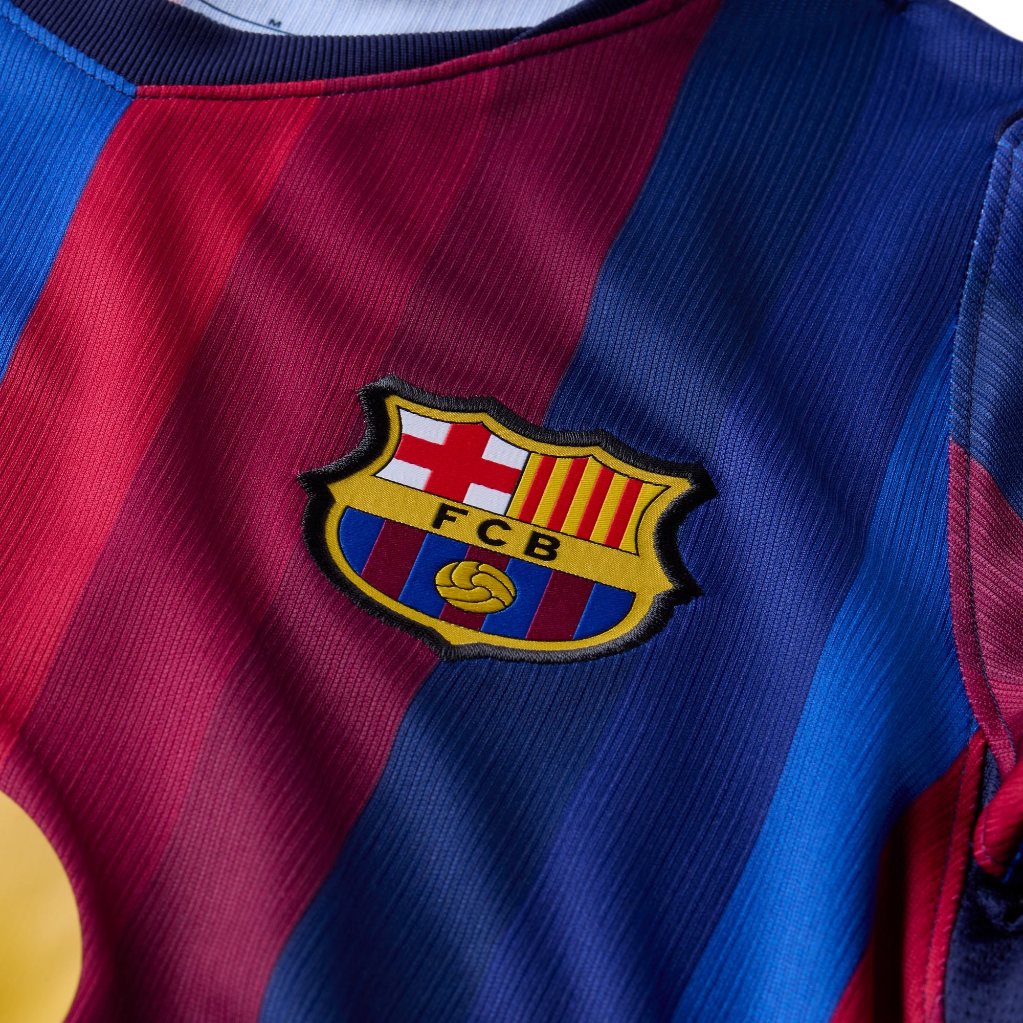 Maillot Domicile Nike FC Barcelone Saison 2026/27 Stadium Junior - II1624-683