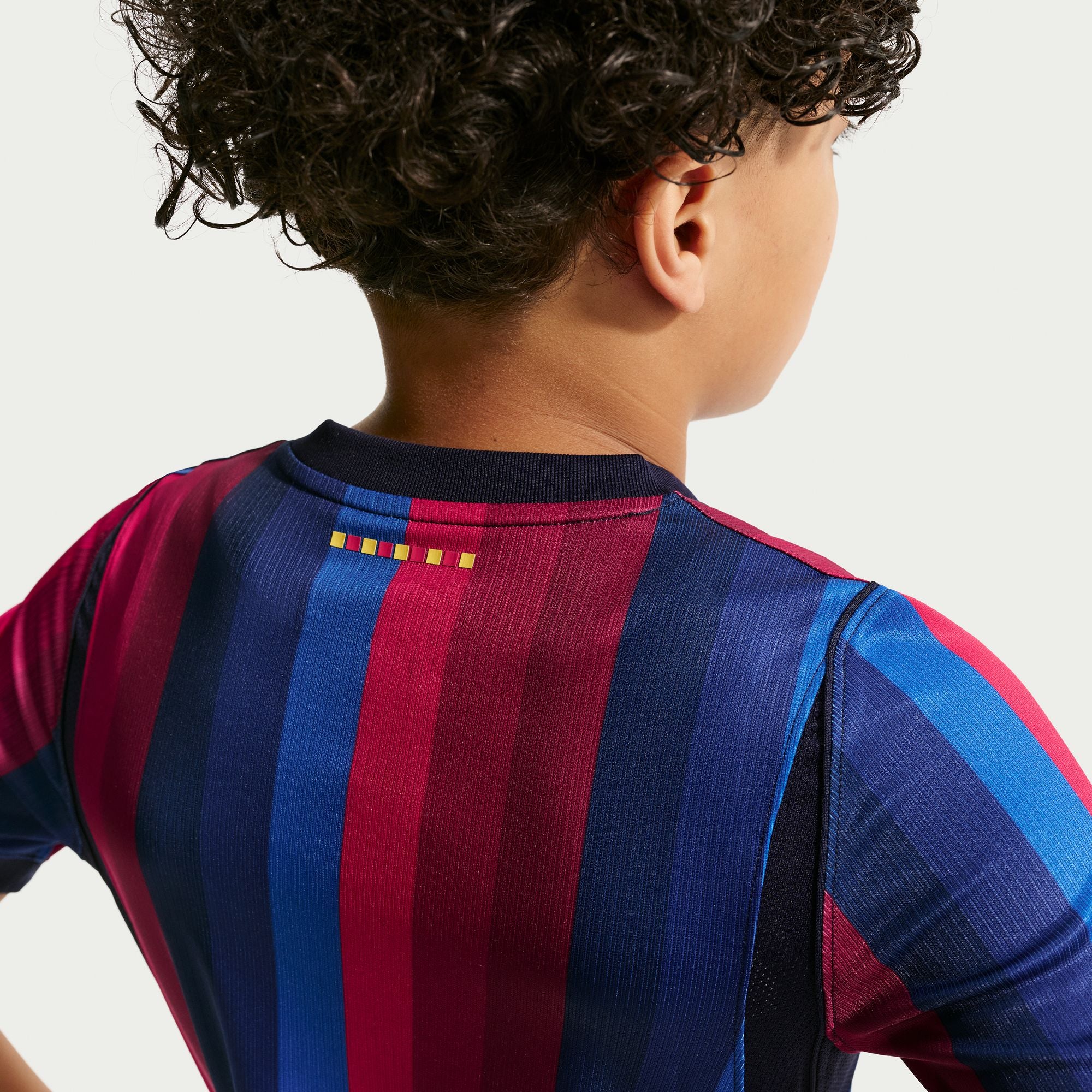 Maillot Domicile Nike FC Barcelone Saison 2026/27 Stadium Junior - II1624-683