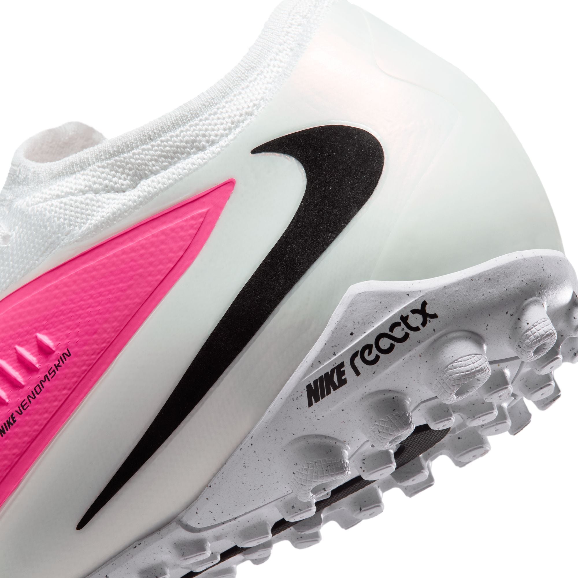Nike Phantom 6 Low Pro Turf - IQ2155-900