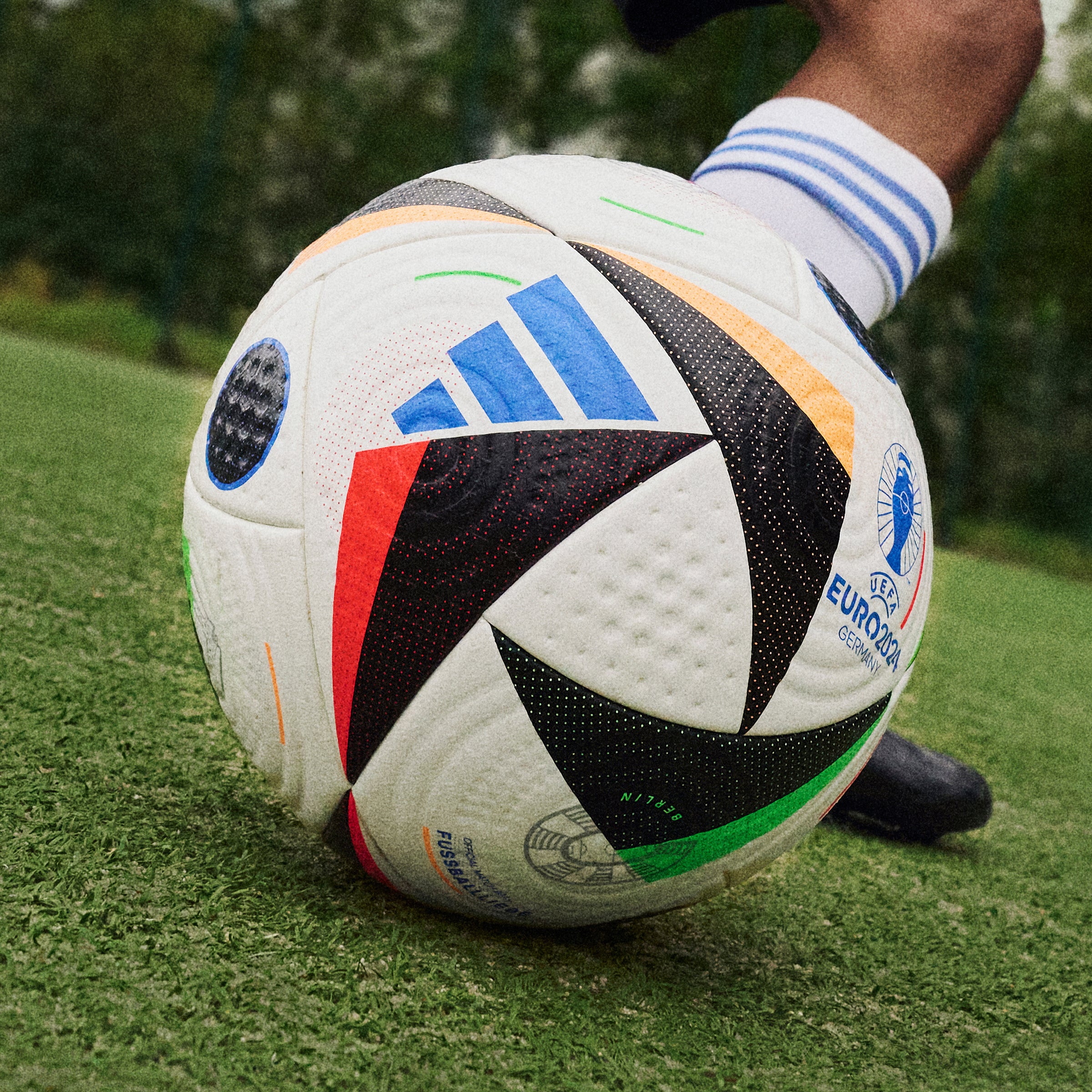 Adidas Euro 24 Ball - IQ3682