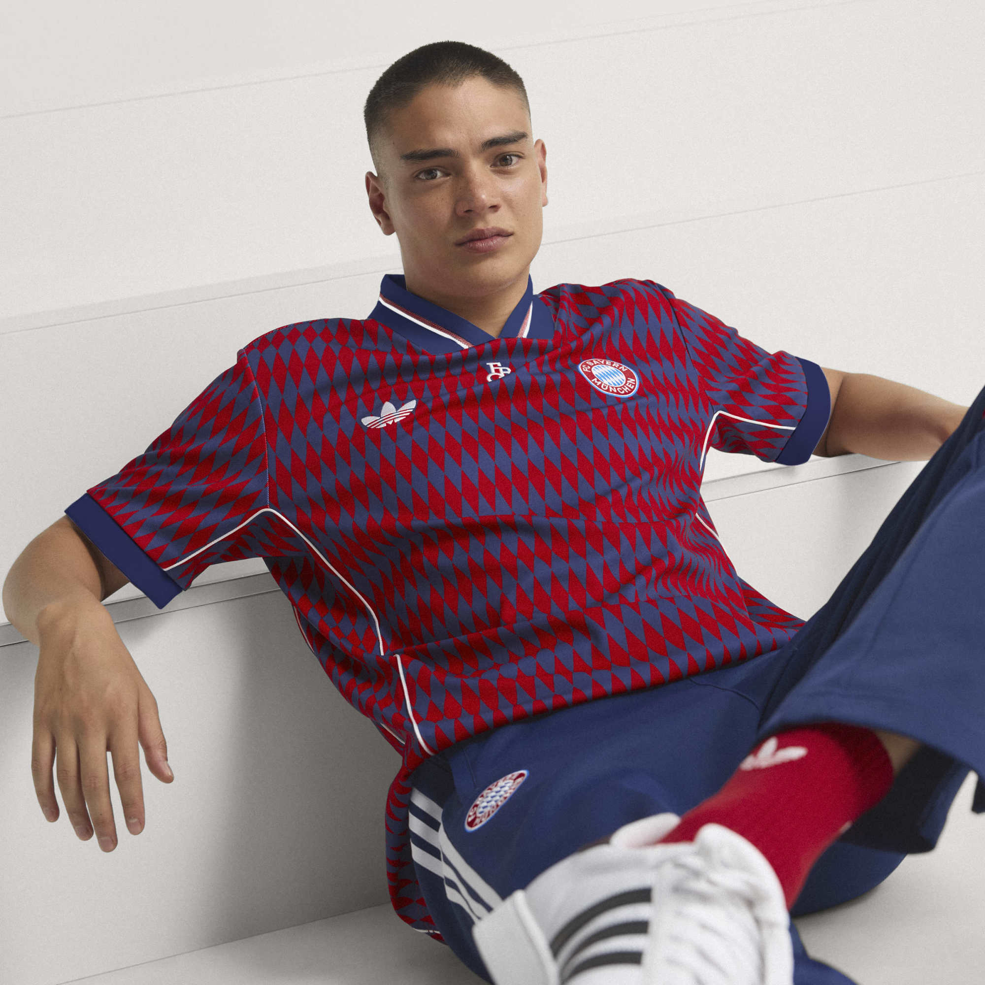 FCバイエルン LFSTLR ジャージー / アディダス adidas M アディダス FCバイエルン LFSTLR ジャージー - ベージュ | アディダス