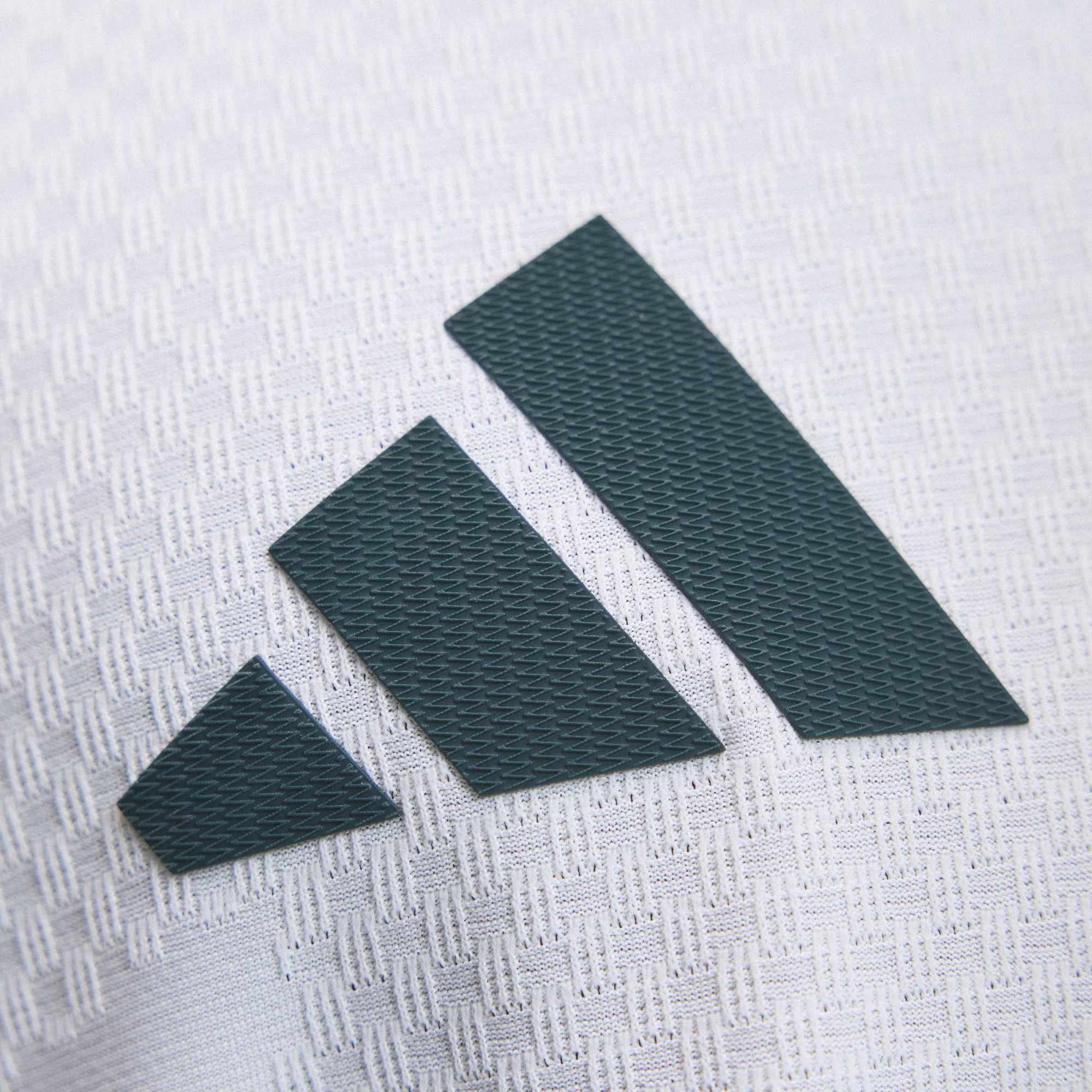 Adidas Real Madrid 26/27 Home Authentic Jersey - JZ7218