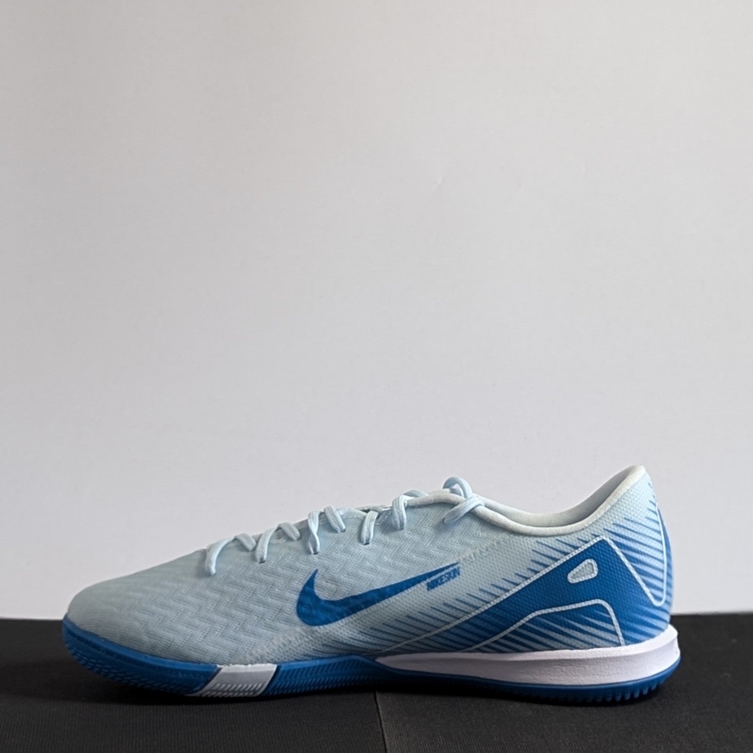 Nike Zoom Vapor 16 Academy IC - FQ8434-400