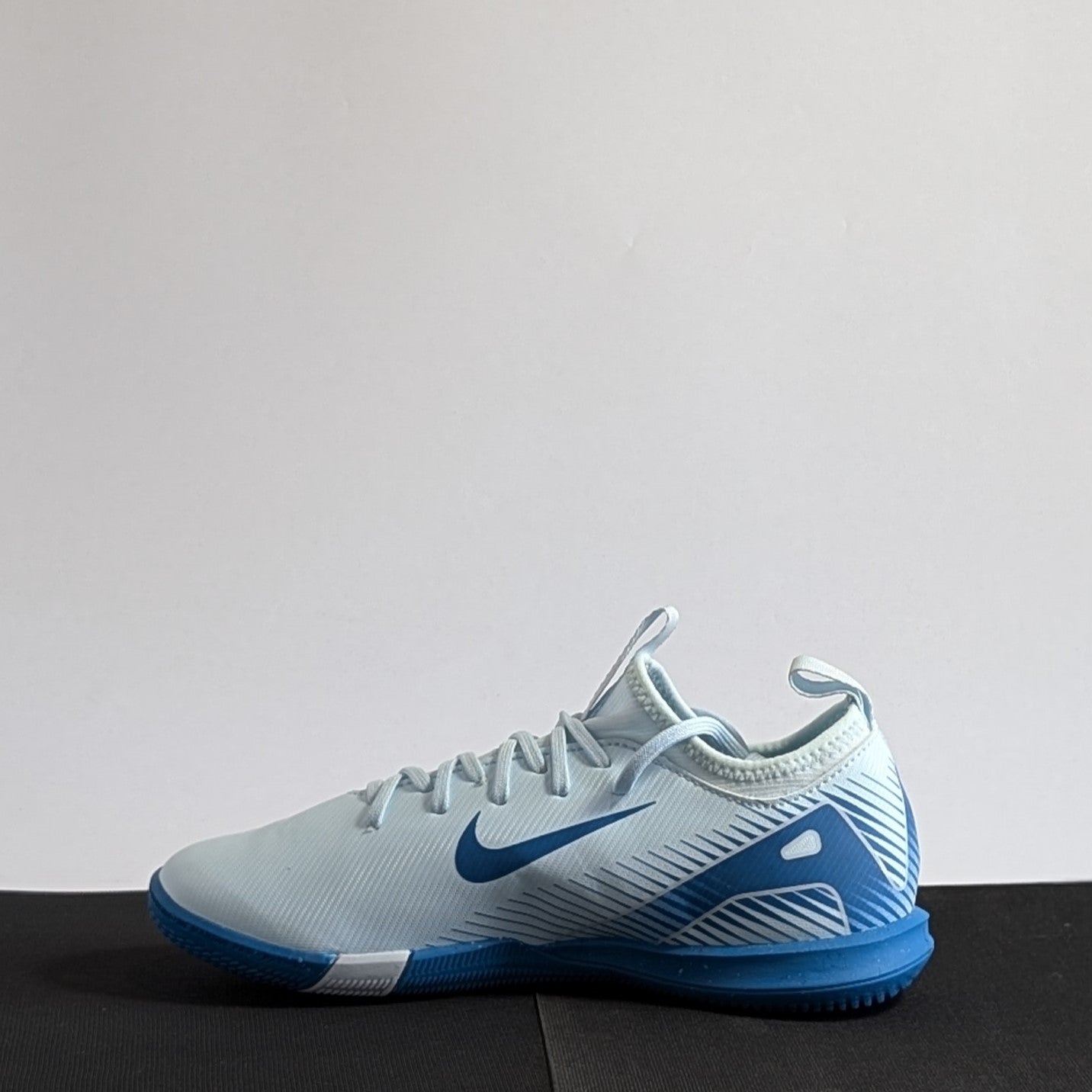 Nike Jr Zoom Vapor 16 Academy IC - FQ8411-400